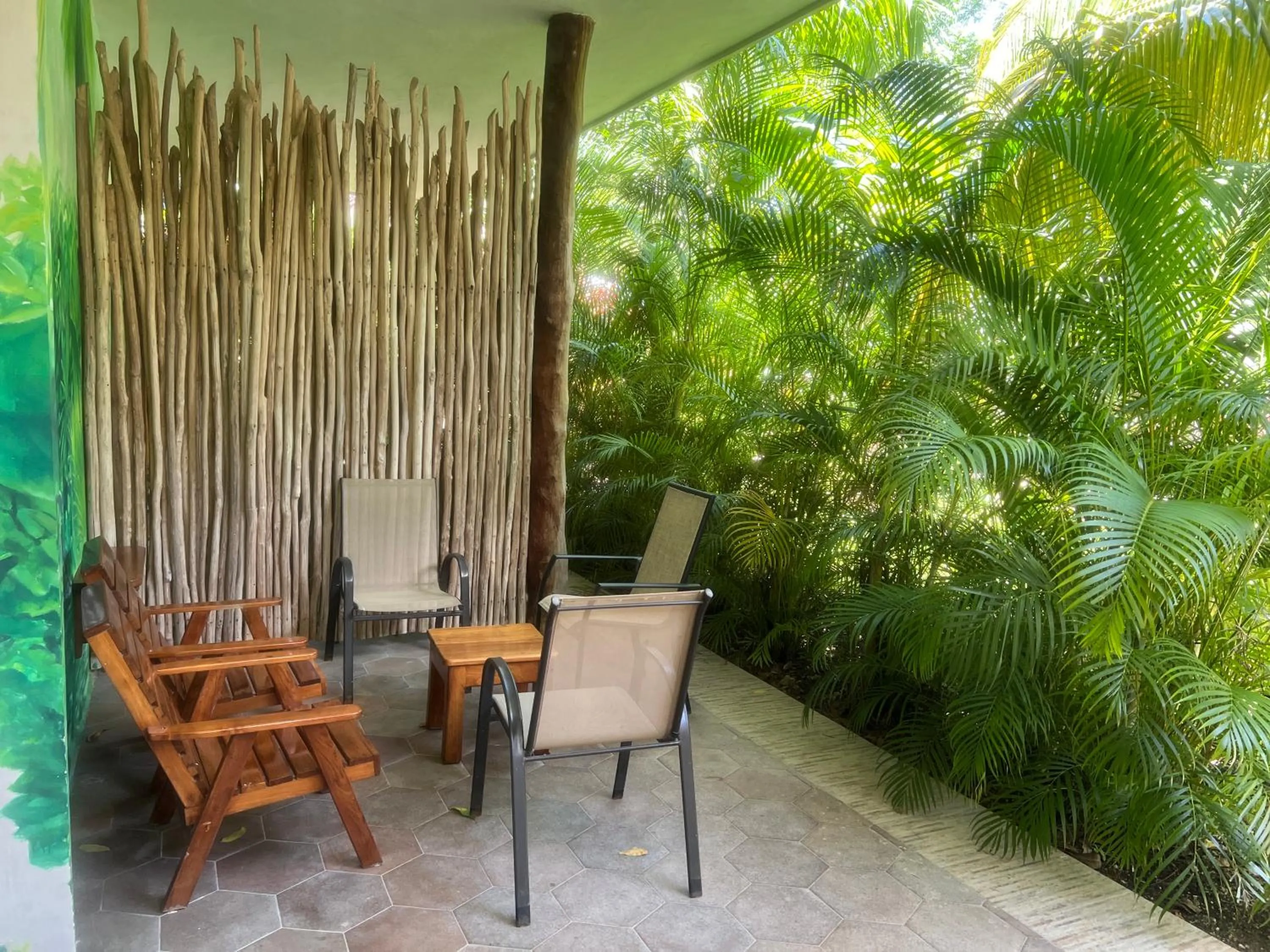 Patio in Hotel & Suites Oasis Bacalar