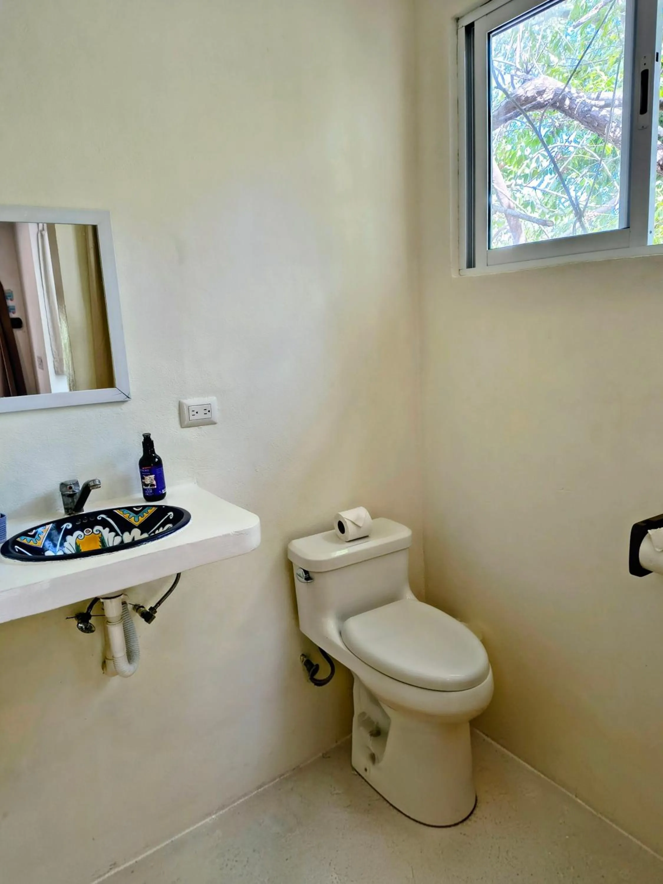 Bathroom in Hotel & Suites Oasis Bacalar