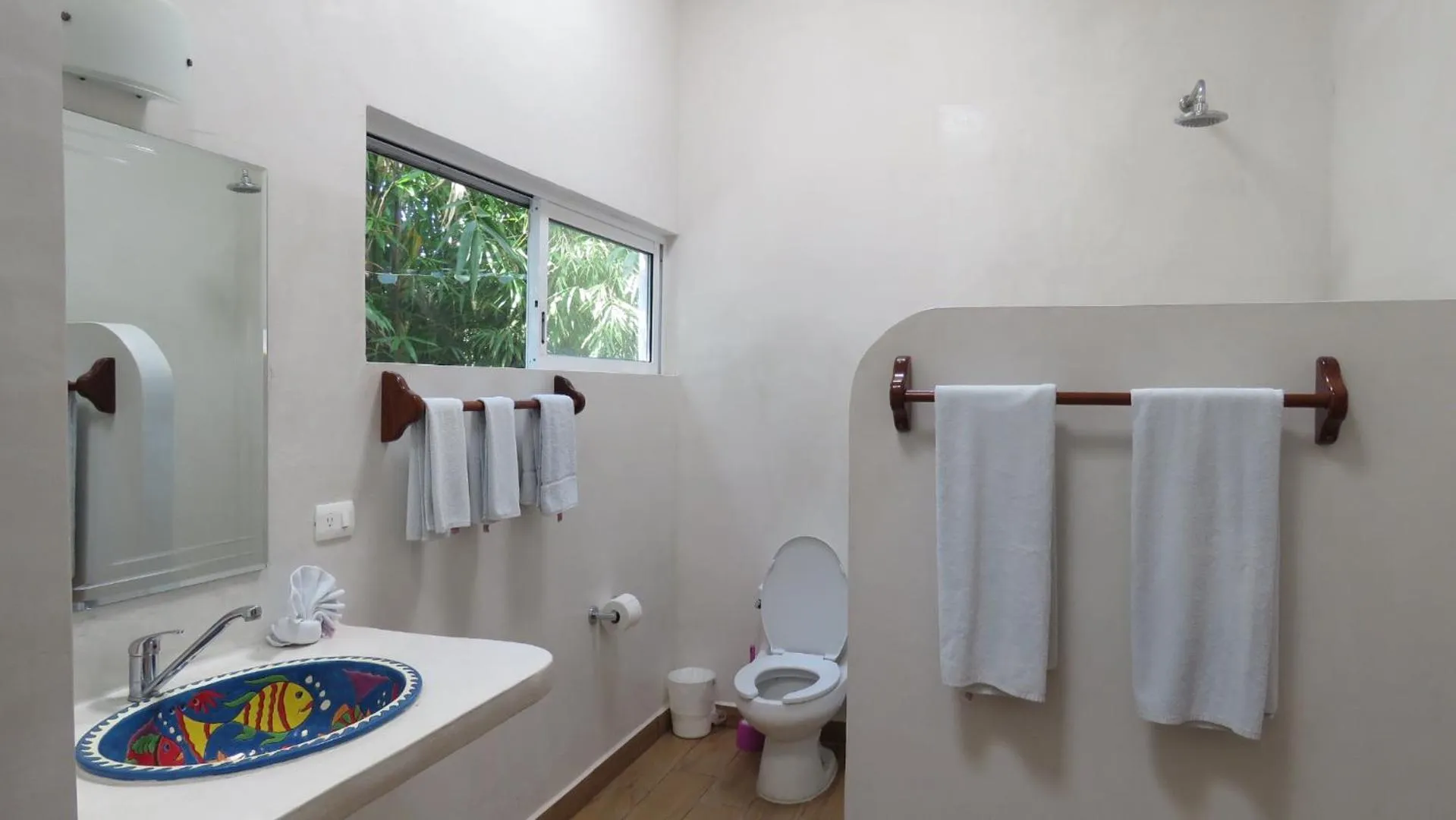 Bathroom in Hotel & Suites Oasis Bacalar