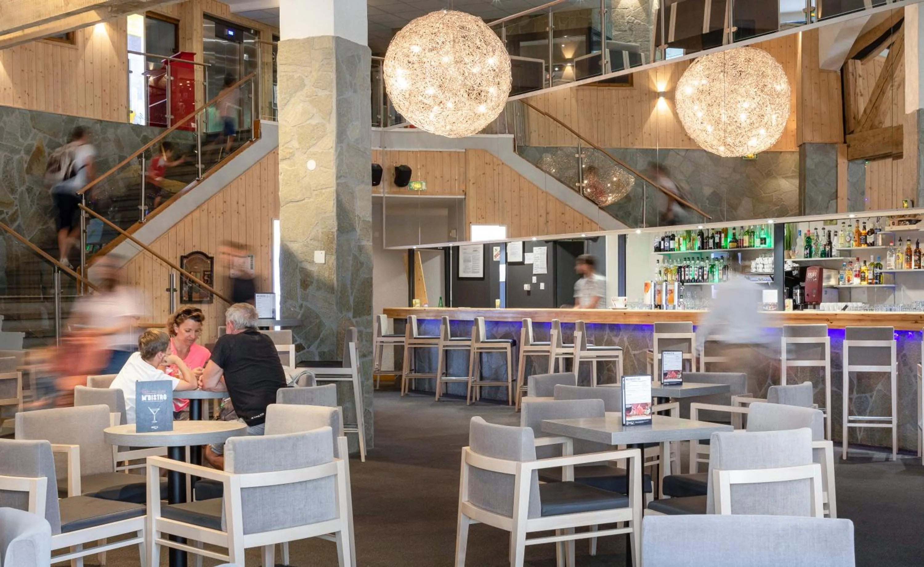 People in Hôtel Club MMV Les Brévières