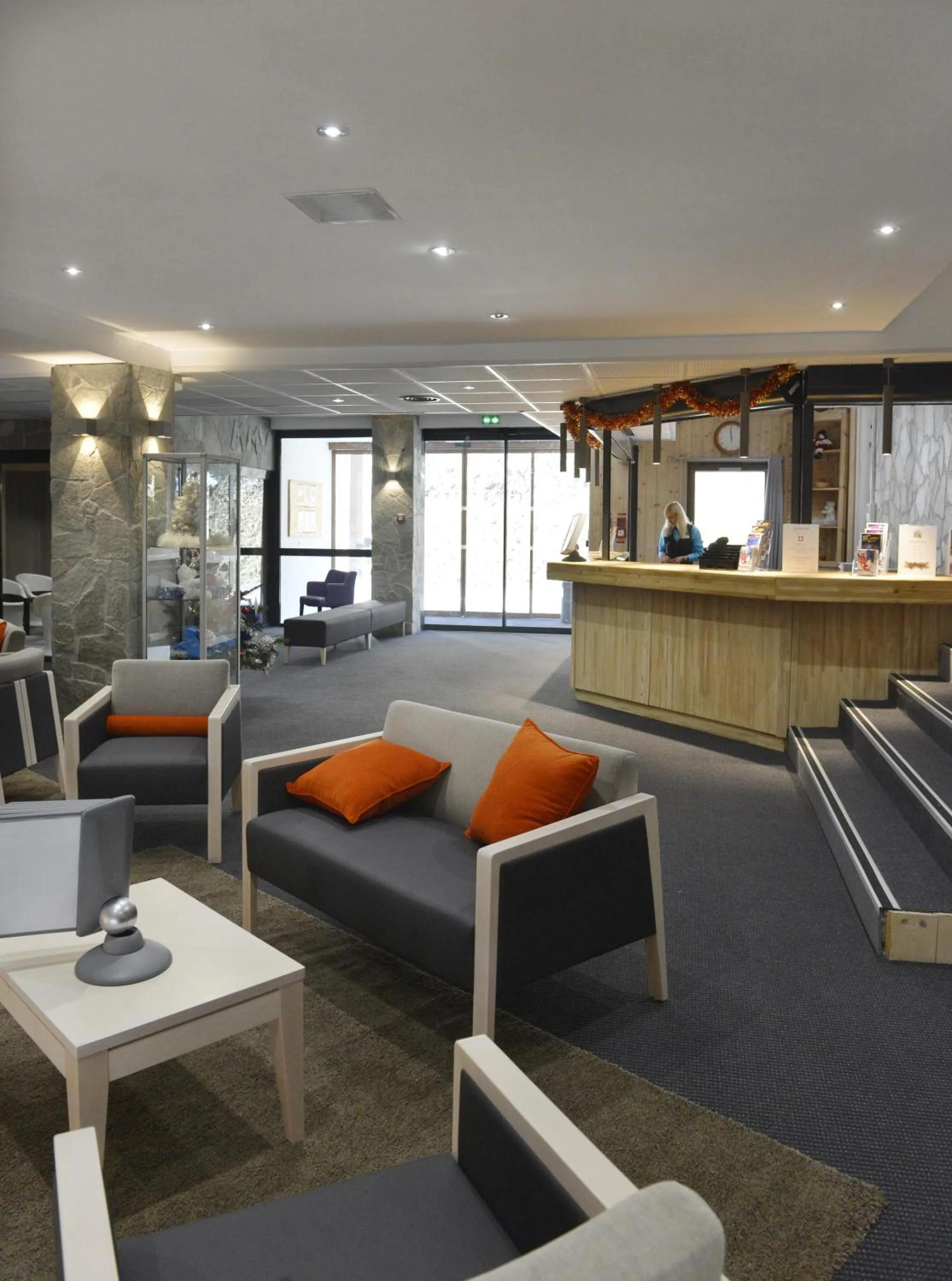 Lobby or reception in Hôtel Club MMV Les Brévières