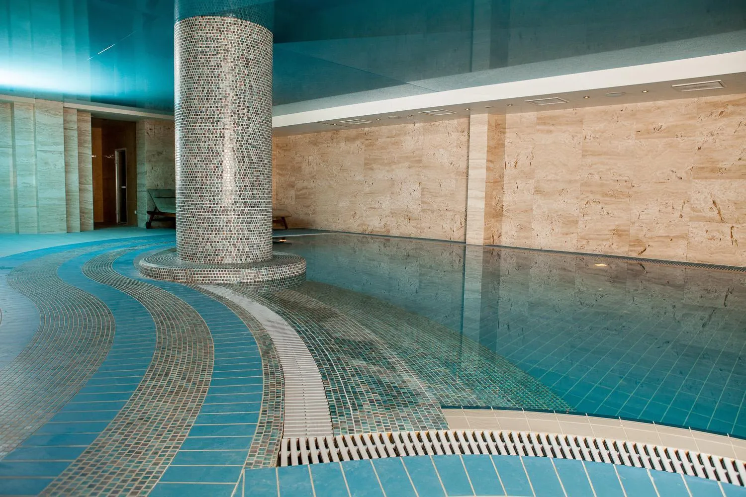 Swimming pool in Mercure Palanga Vanagupe Resort & SPA