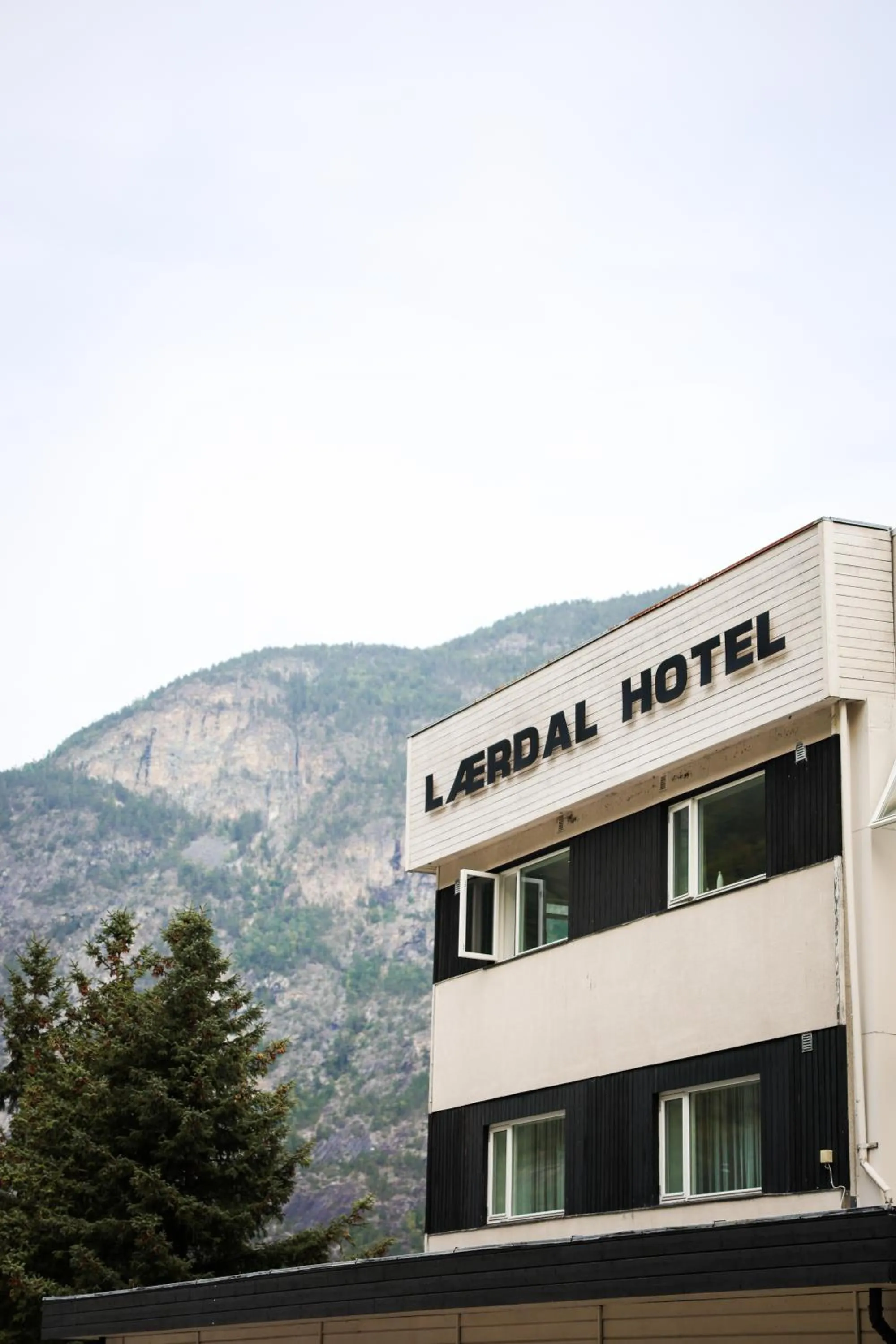 Property building in Lærdal Hotel