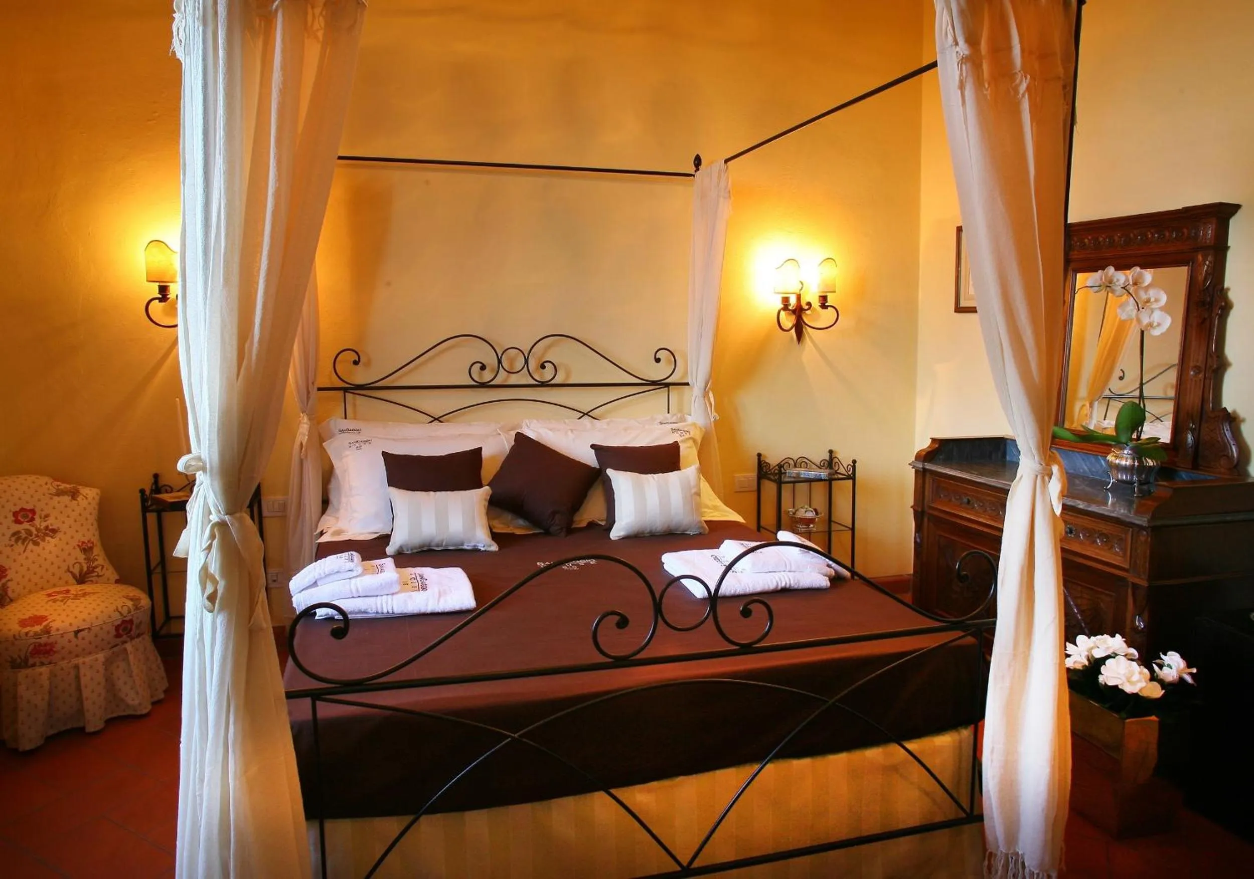 Bed in Sangaggio House B&B