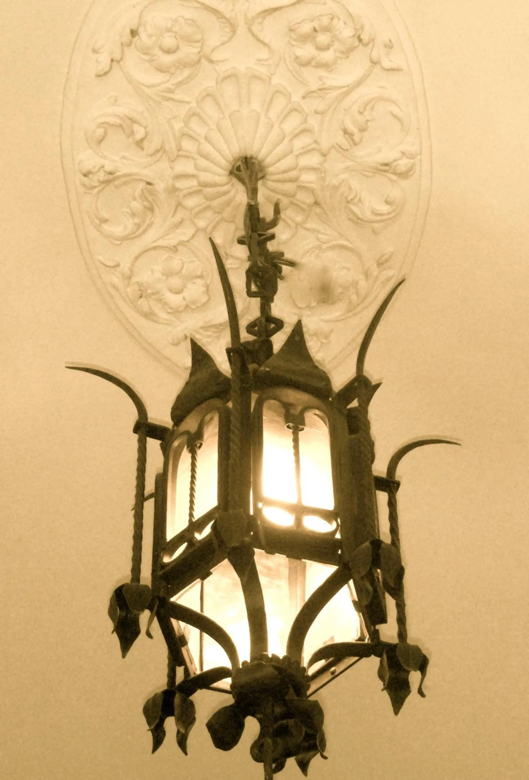 Decorative detail in Sangaggio House B&B