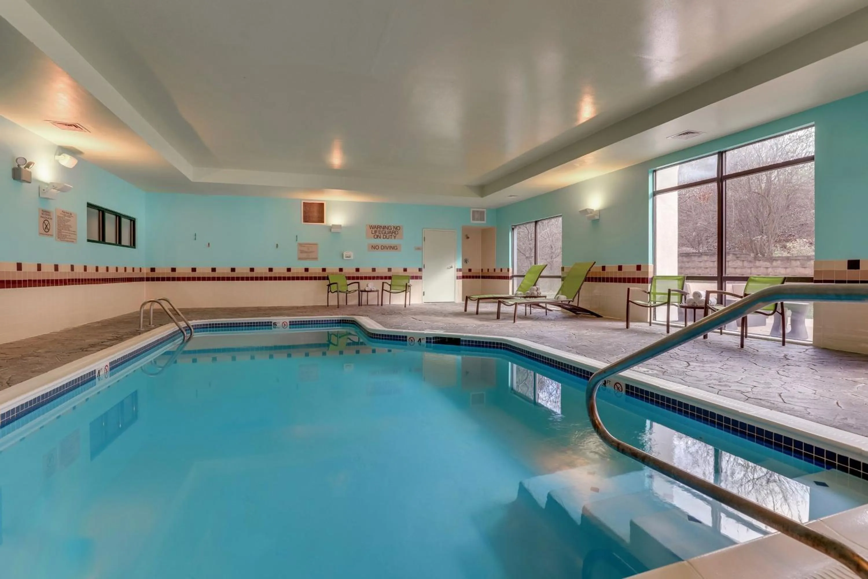 Swimming pool in SpringHill Suites Dayton South/Miamisburg