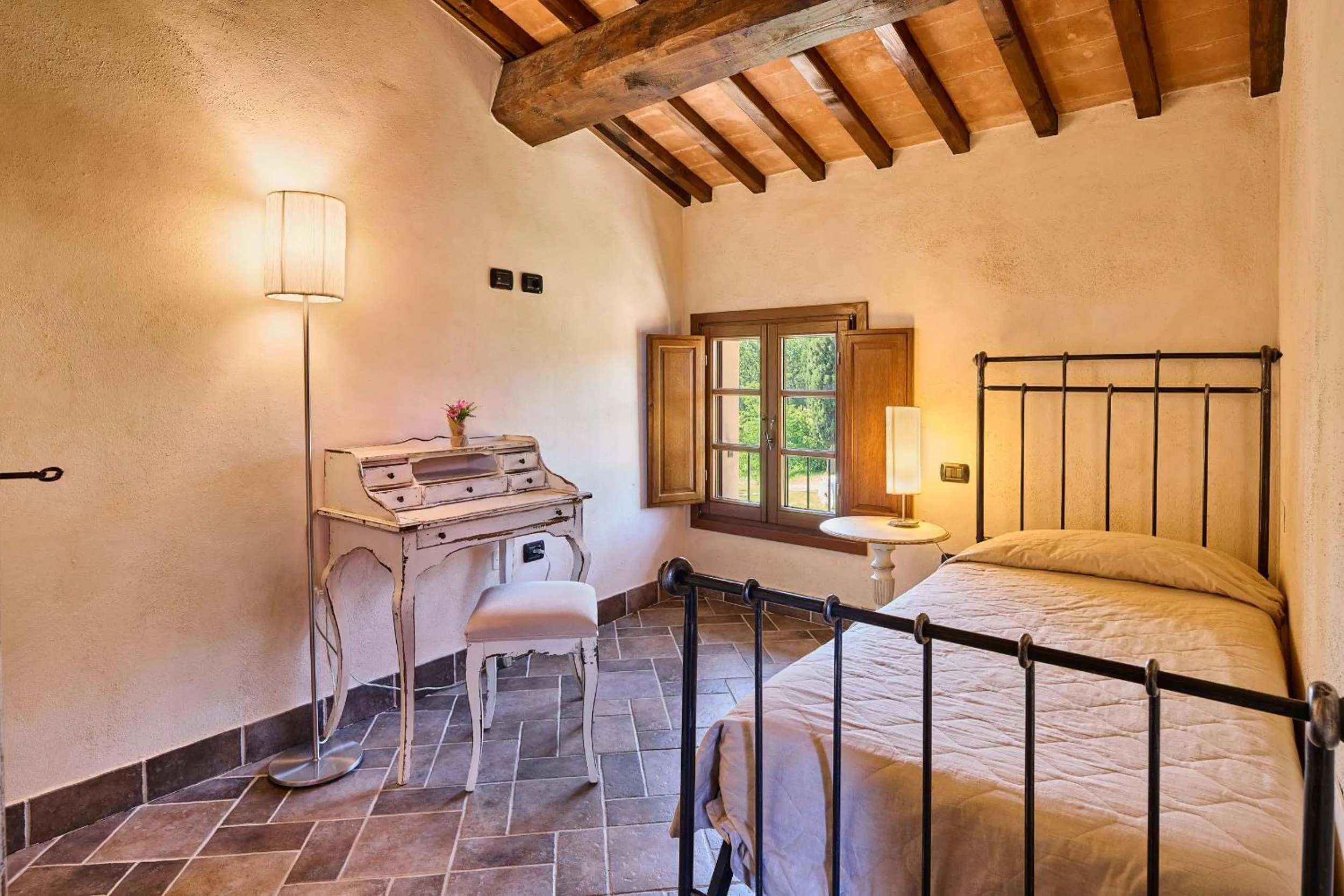 Bedroom, Bed in Borgo San Giusto