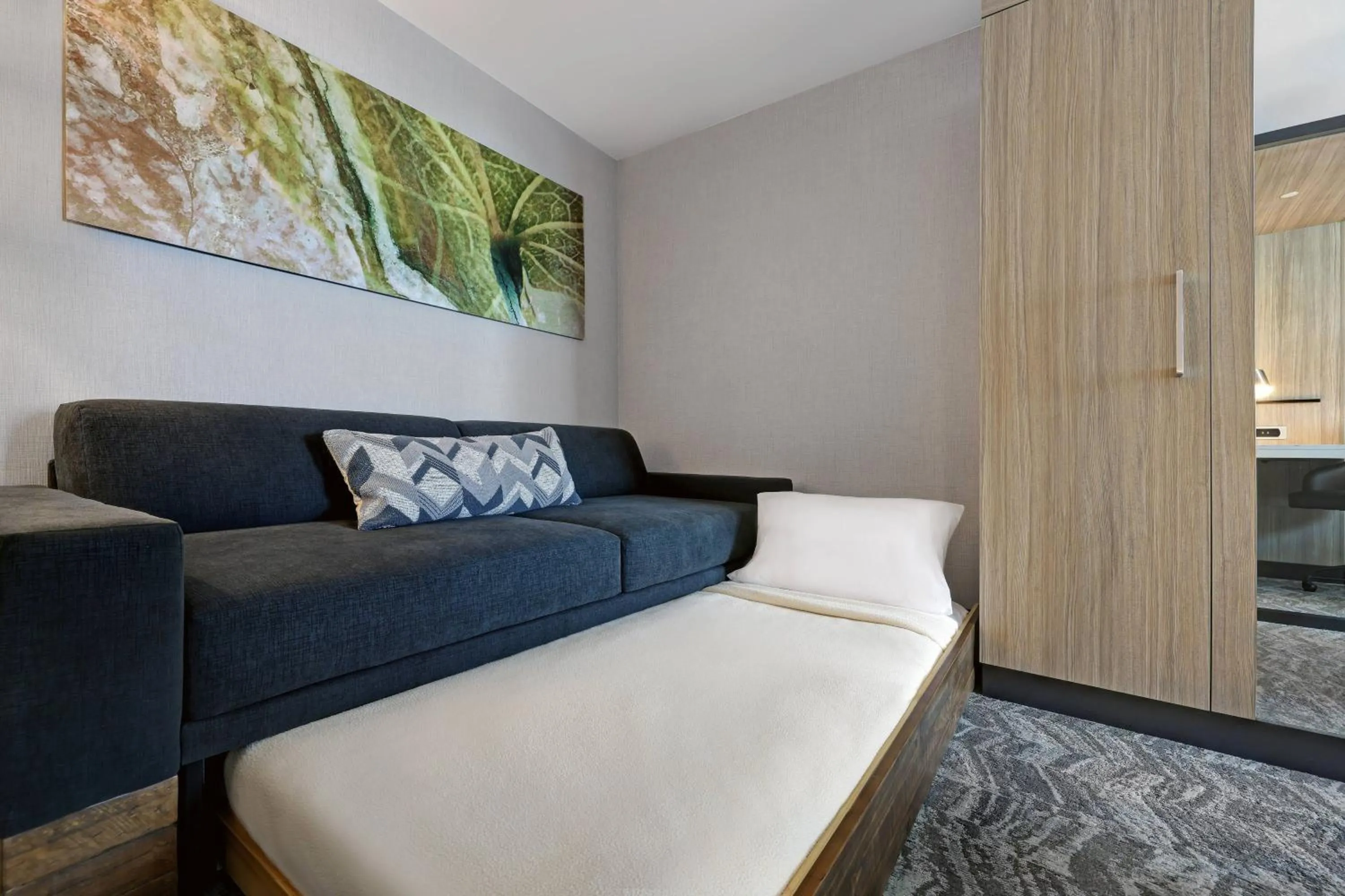 Bedroom in SpringHill Suites by Marriott Palm Desert