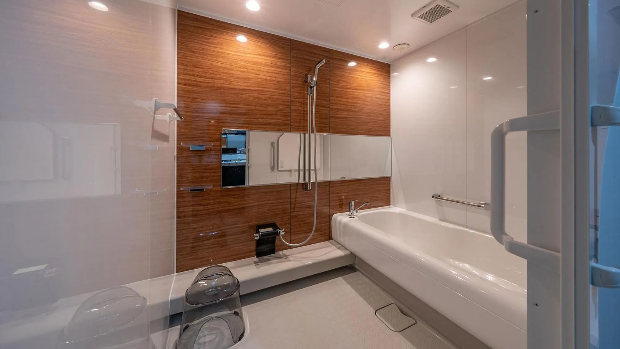 Shower in Relax Hotel Takayama Station