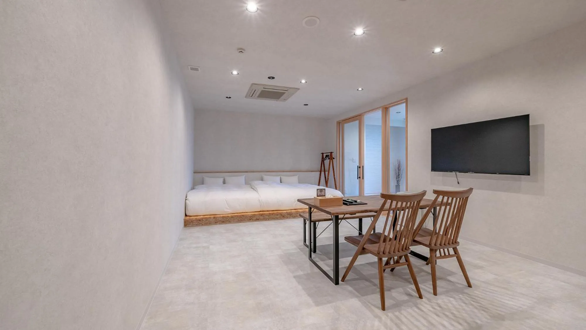 TV and multimedia in Relax Hotel Takayama Station