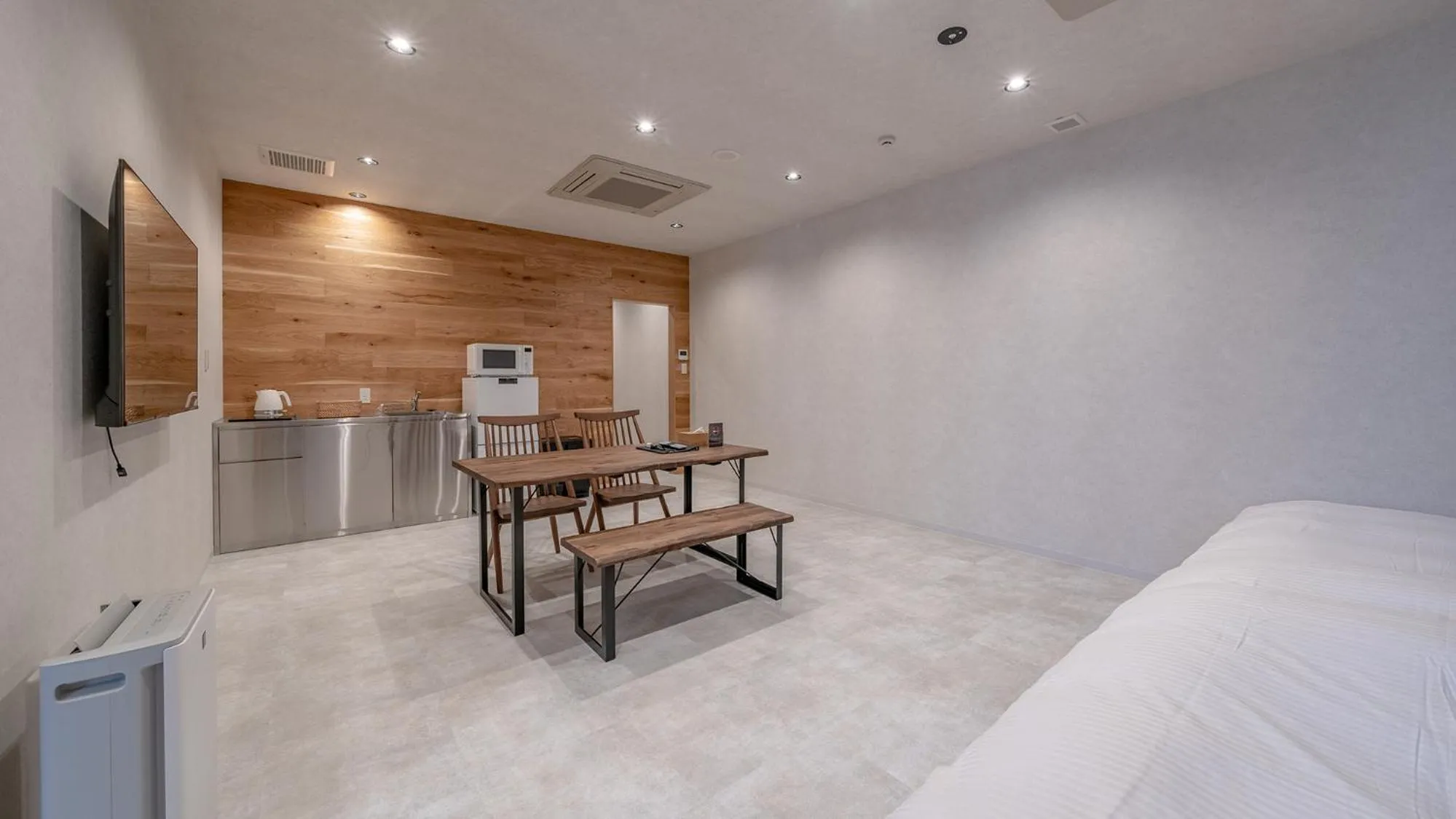 TV and multimedia in Relax Hotel Takayama Station