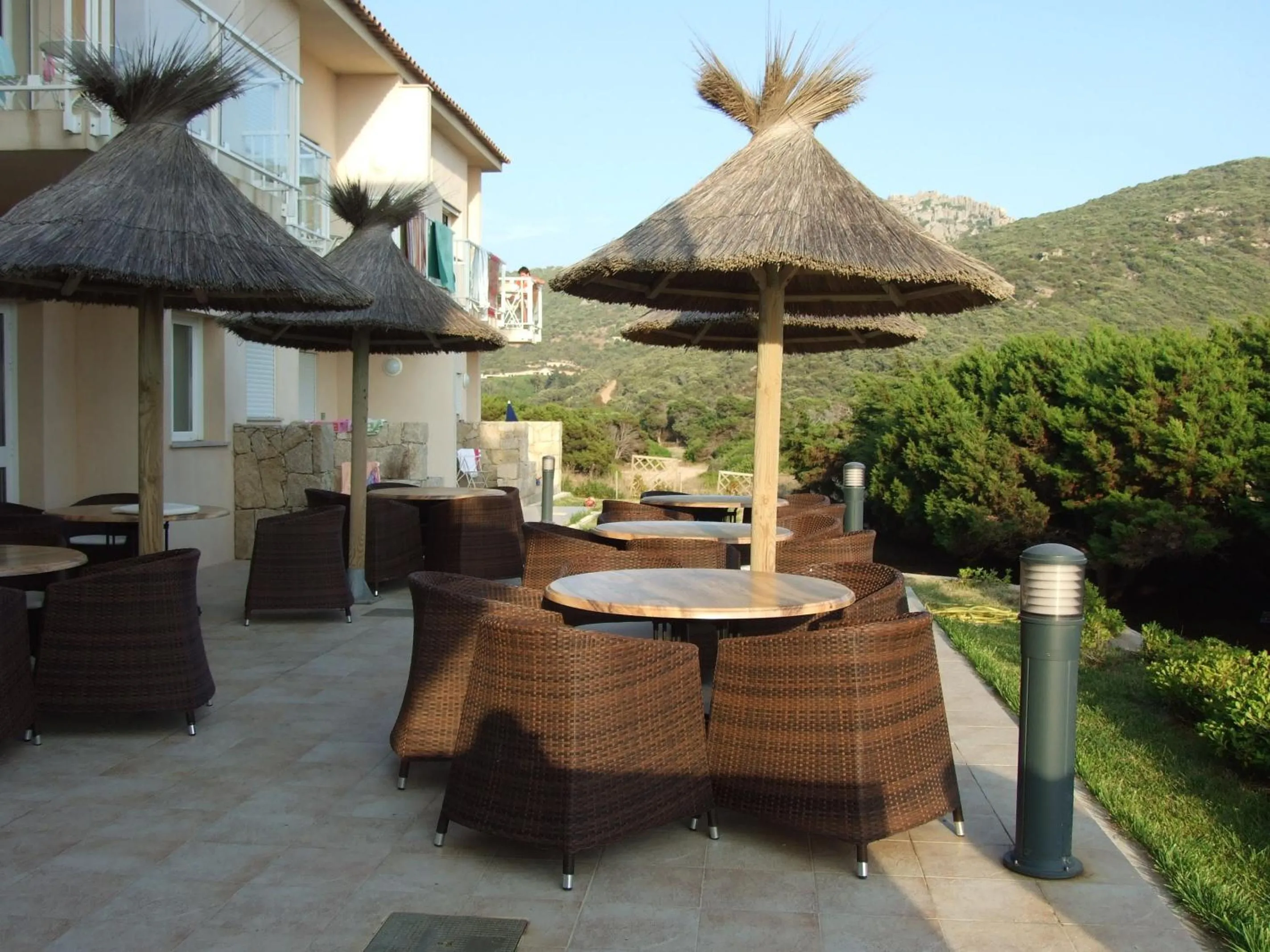 Facade/entrance in Hôtel Lilium Maris