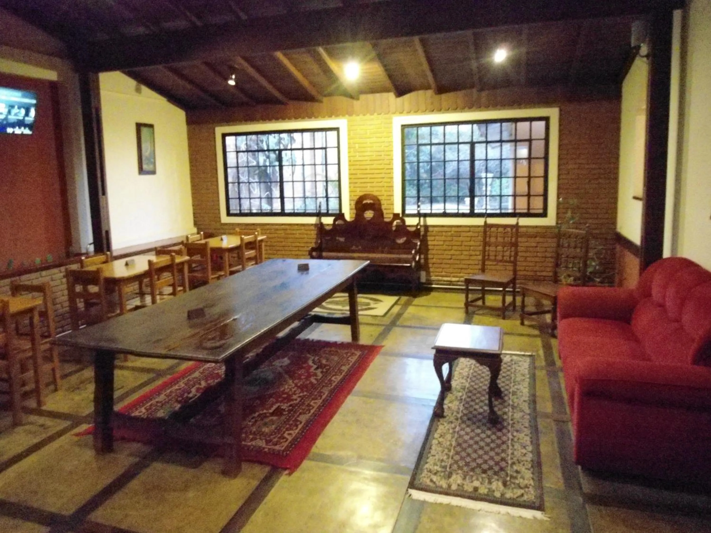 Communal lounge/ TV room in Pousada Danza - Centro