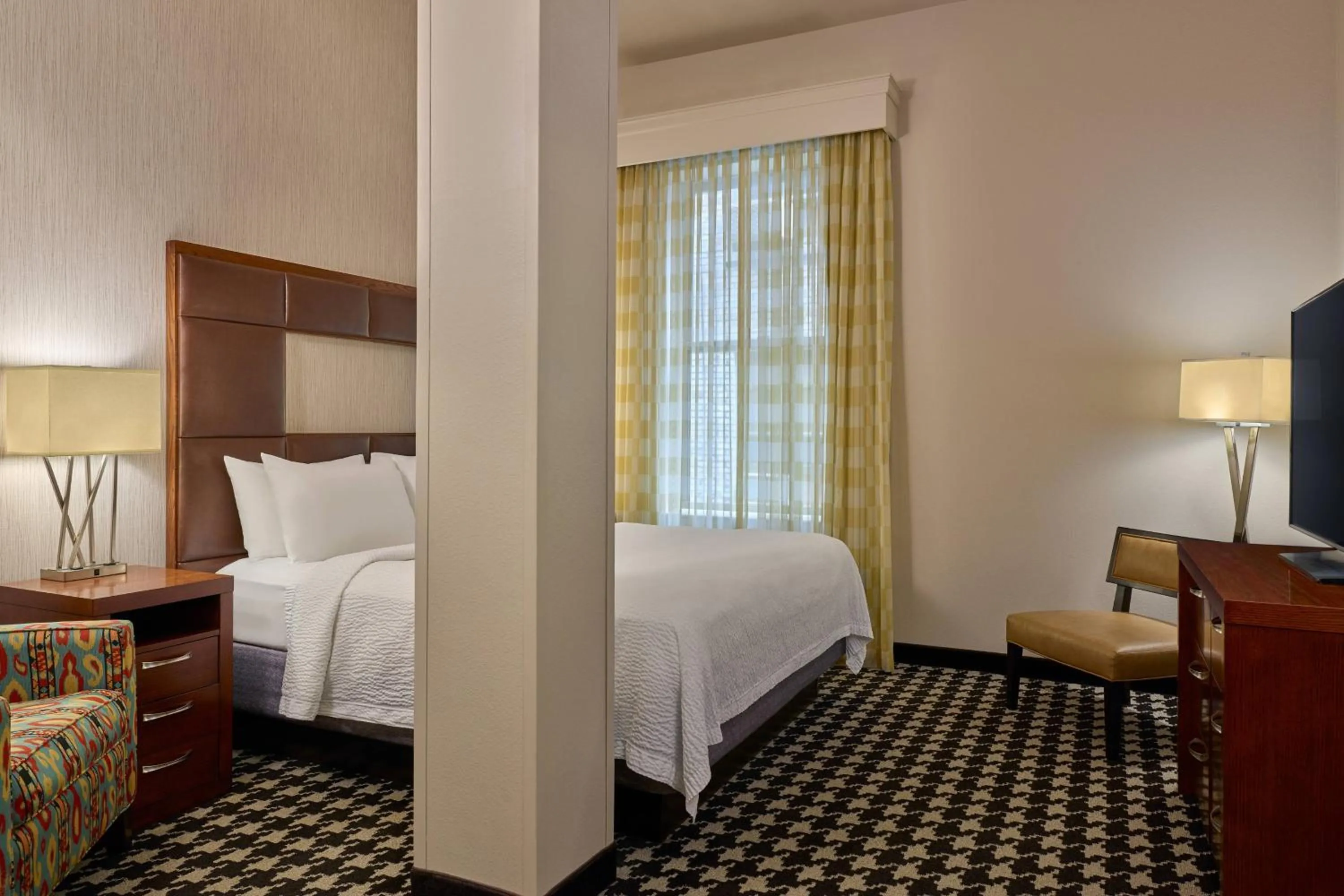 Bedroom, Bed in Courtyard by Marriott Denver Downtown