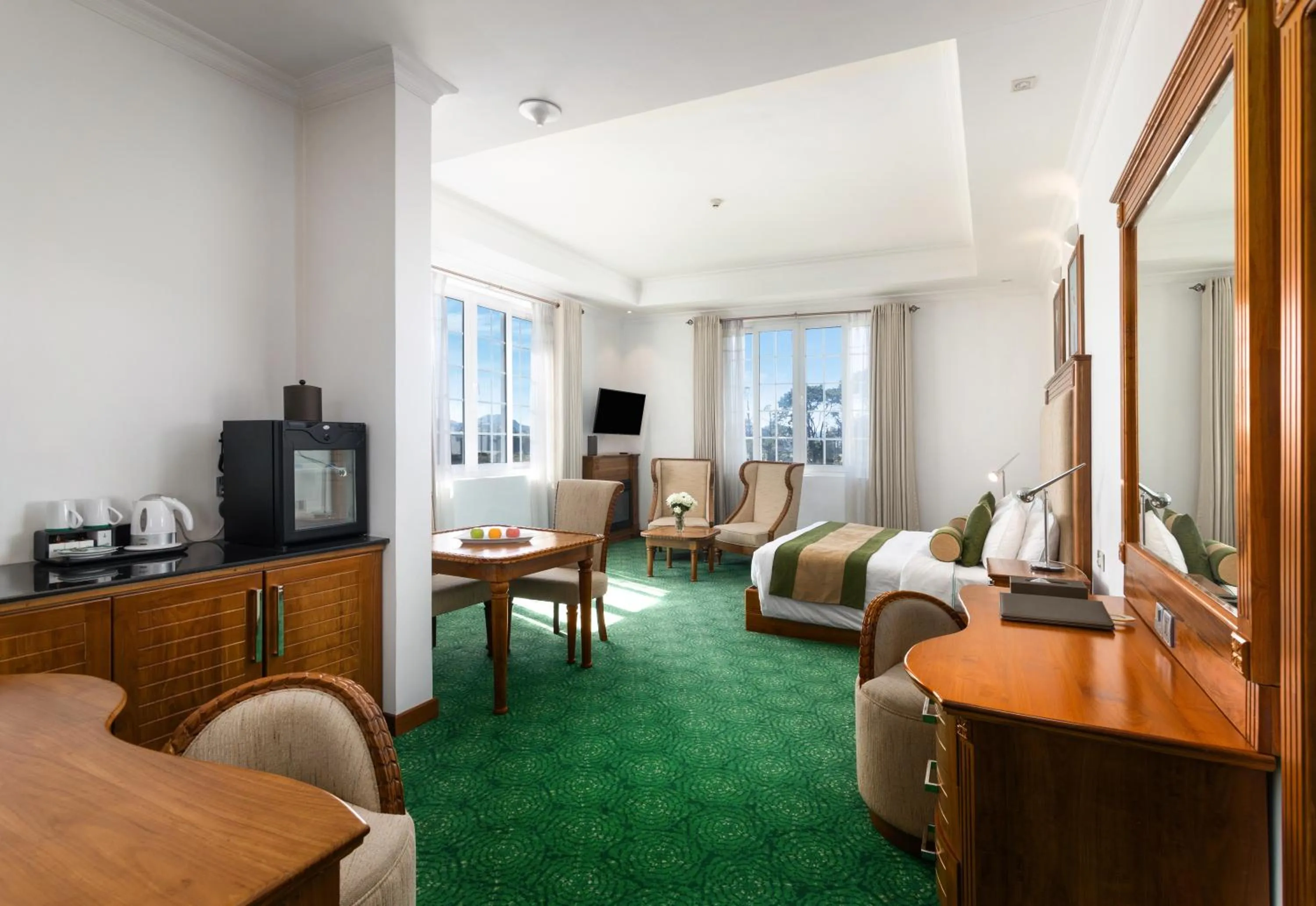 Bed in Araliya Green City - Your Gateway to Everything in Nuwara Eliya