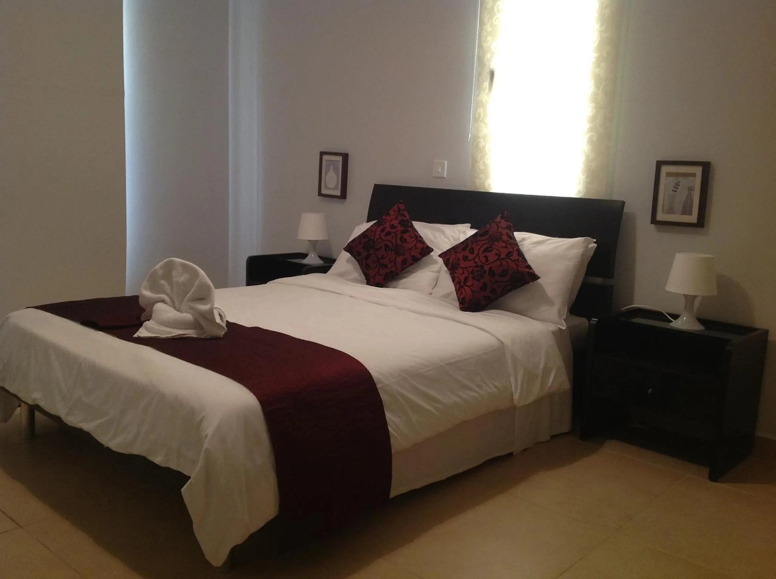 Bed in Aphrodite Sands