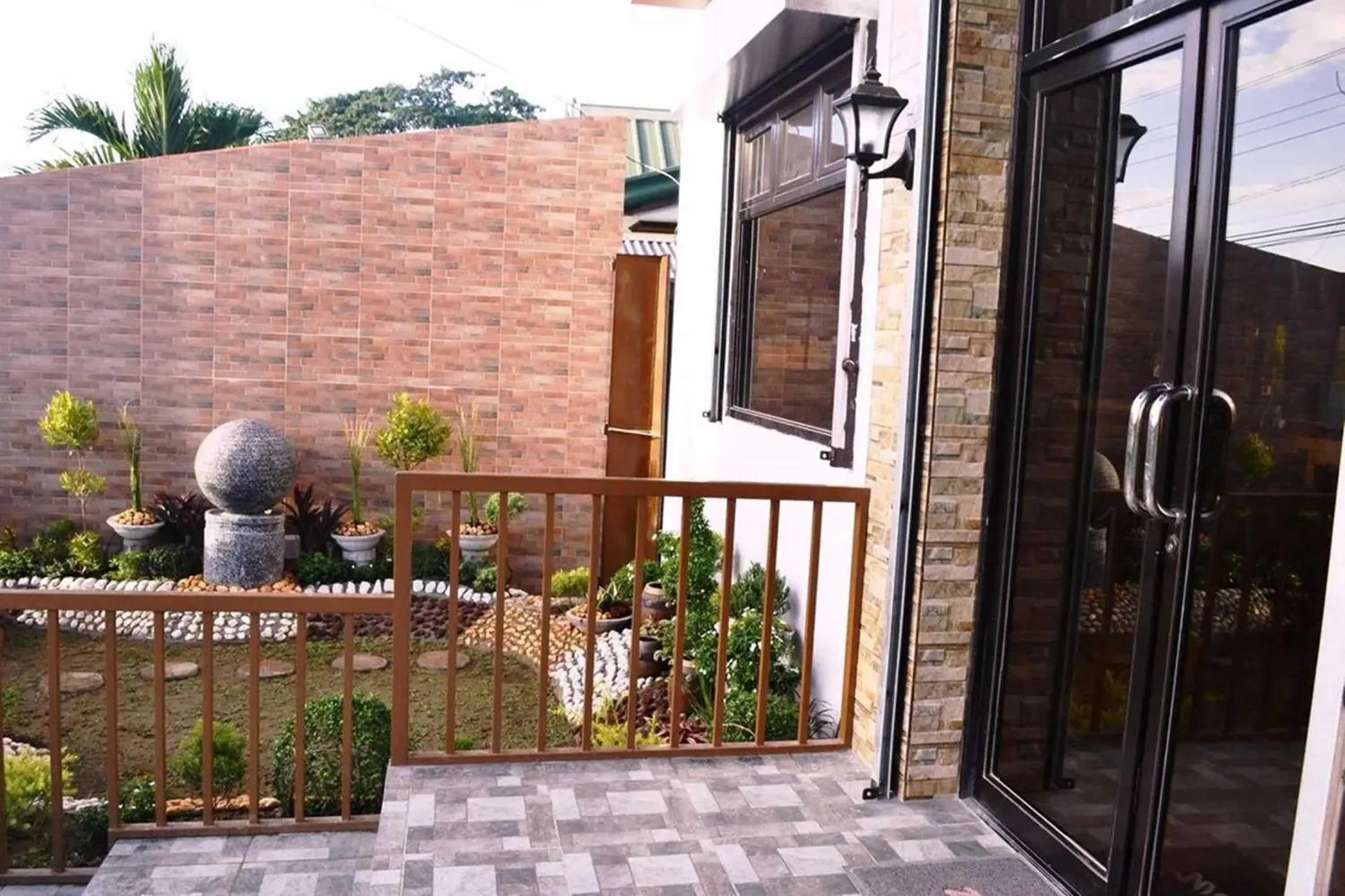 Property building in Casa Del Camba Hotel and Restaurant near Hundred Islands