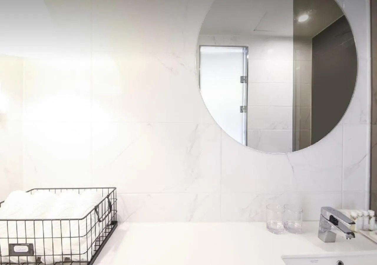 Bed in Londoner Hotel Gwangan