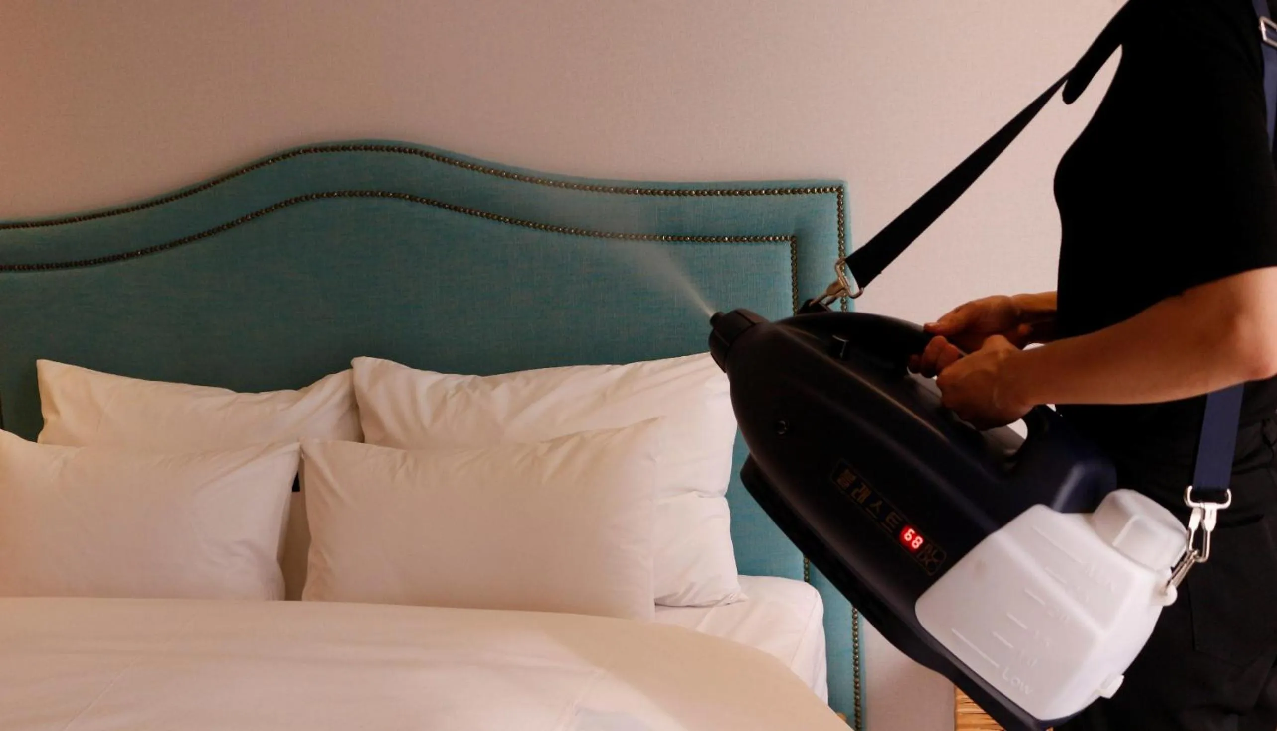 Lobby or reception, Bed in Londoner Hotel Gwangan