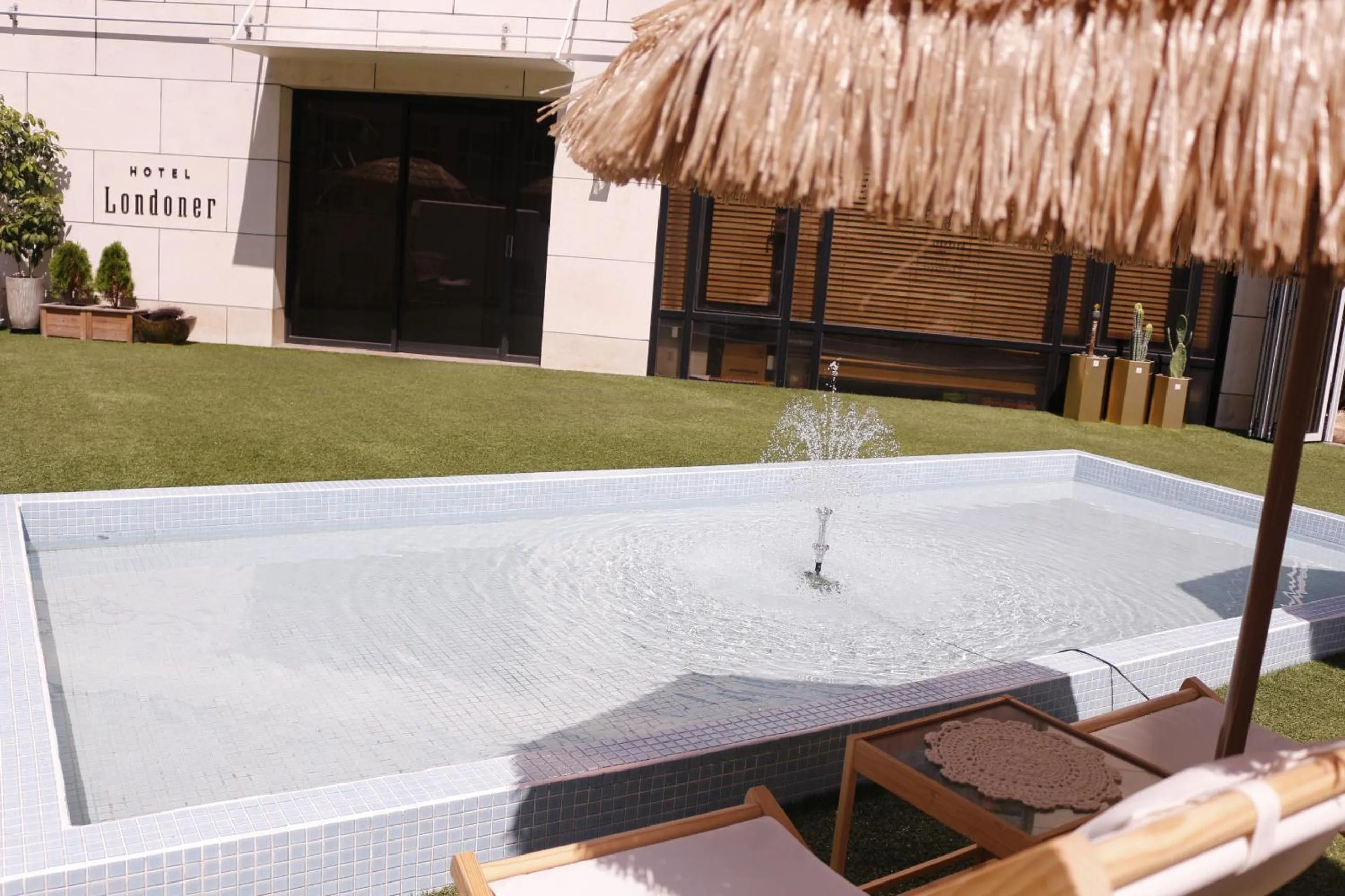 Balcony/Terrace in Londoner Hotel Gwangan