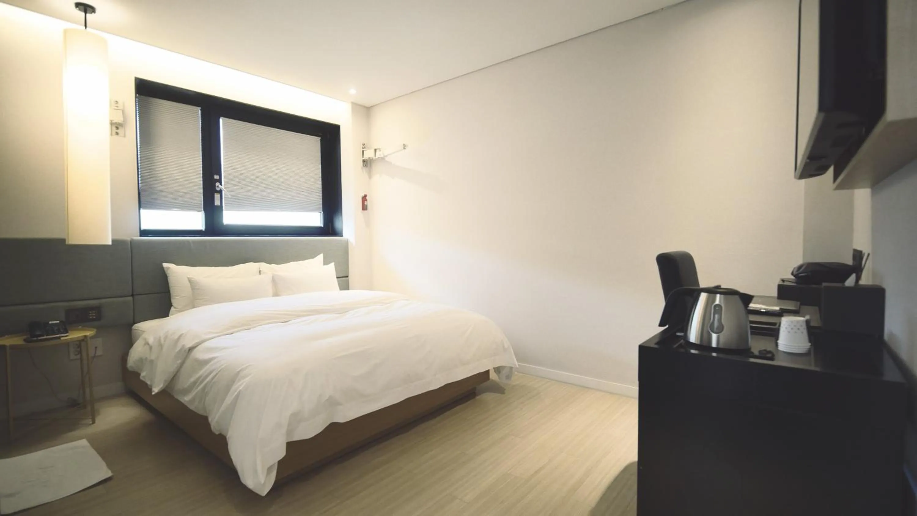 Bed in Londoner Hotel Gwangan