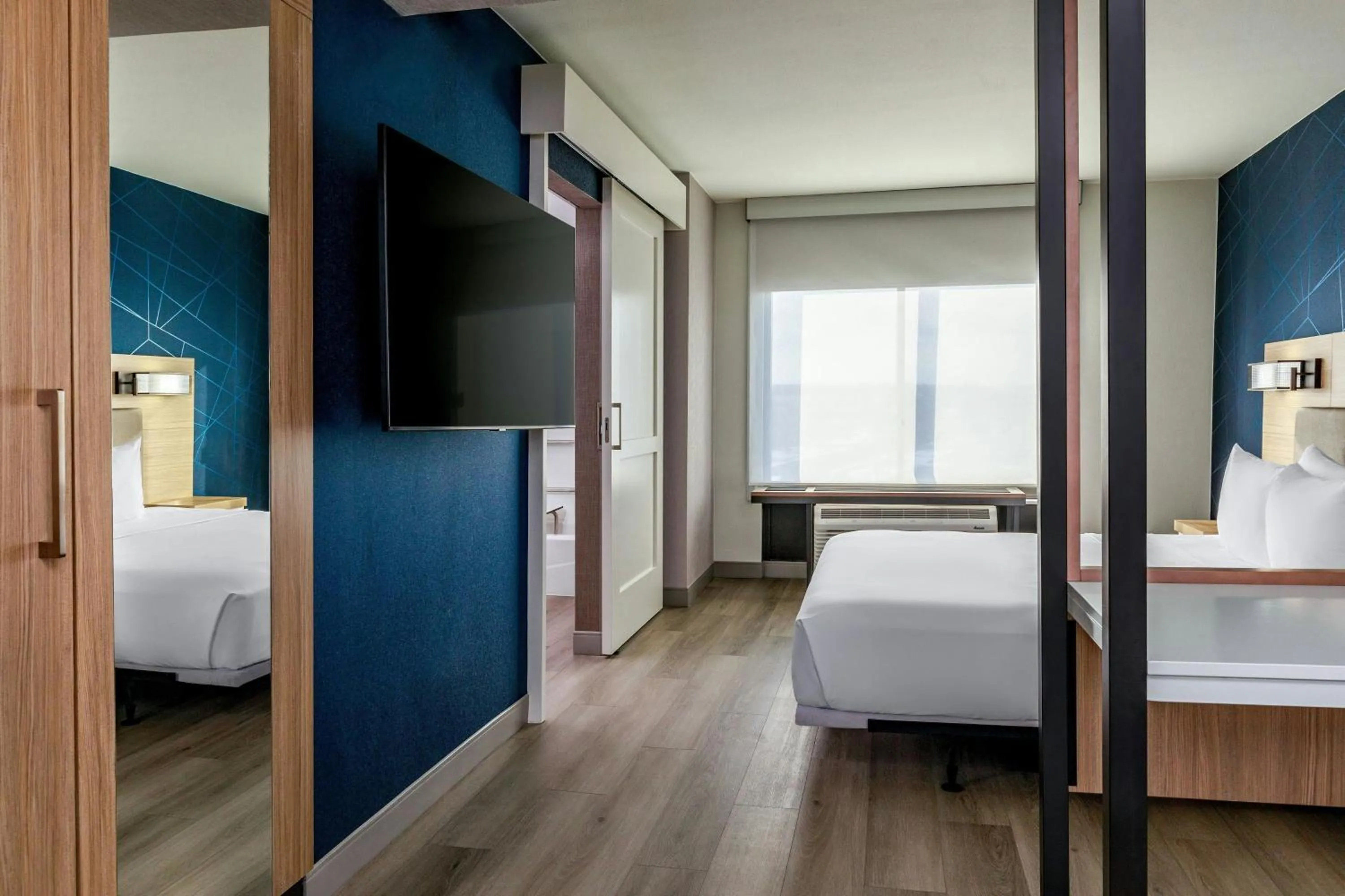 Photo of the whole room, Bed in SpringHill Suites Denver North / Westminster