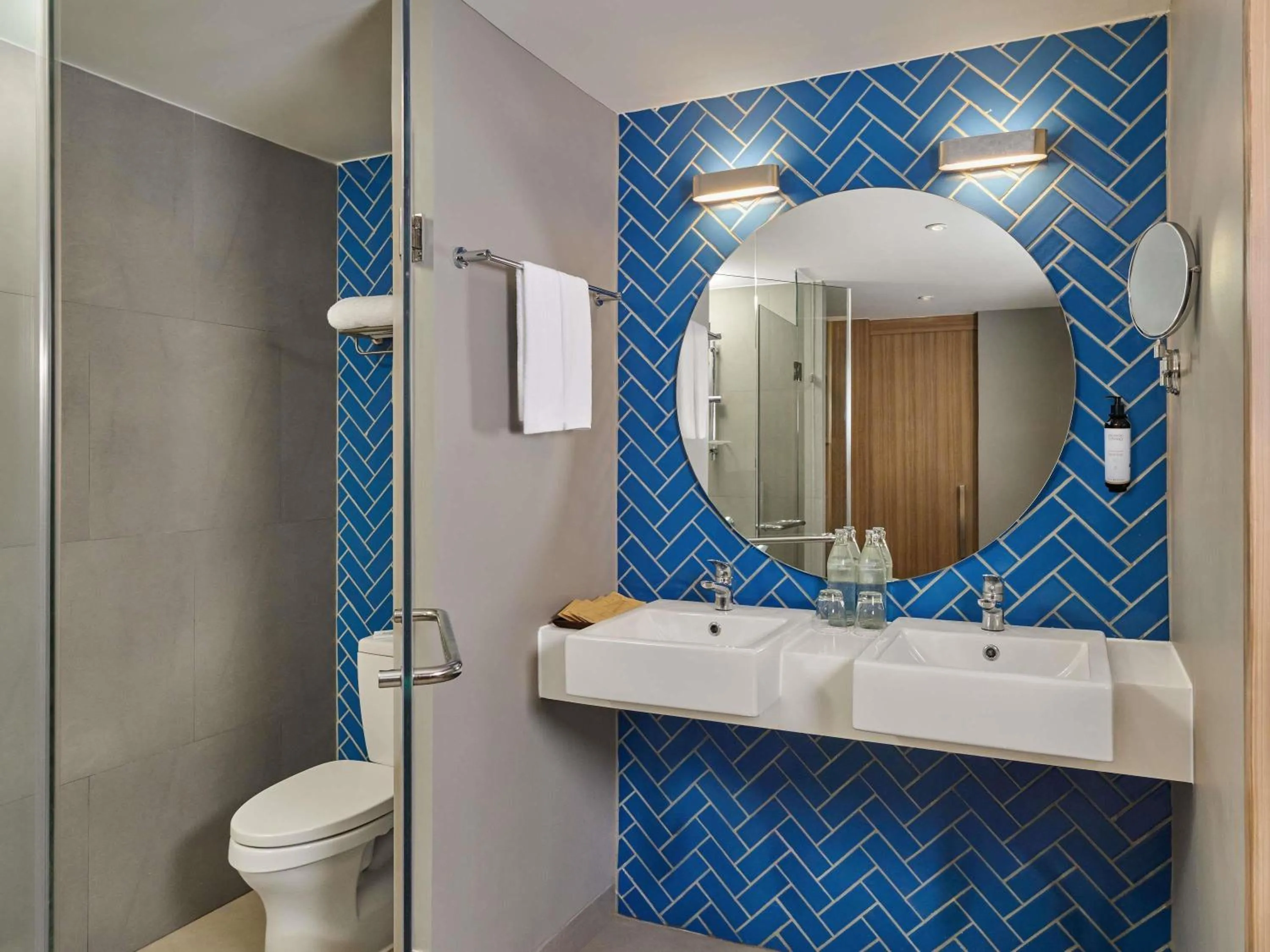 Bedroom in Mercure Phuket Patong Journeyhub