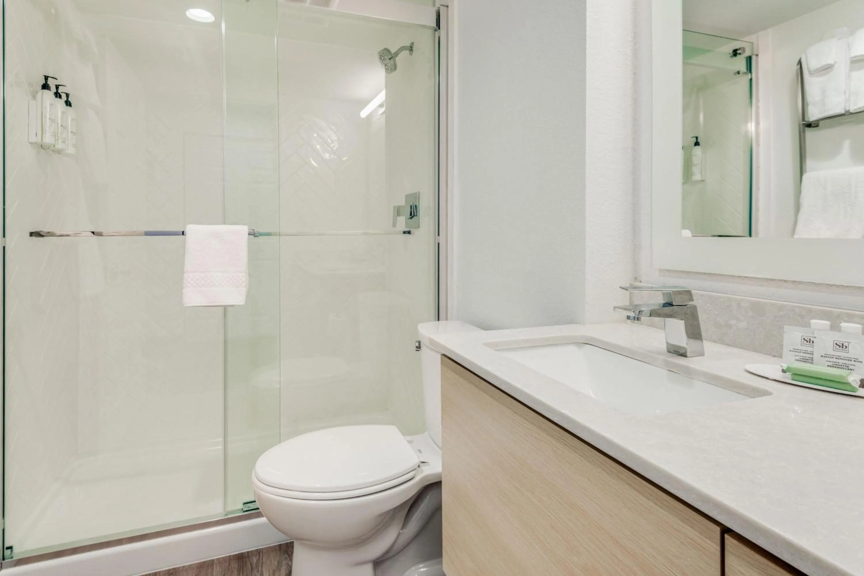 Bathroom in TownePlace Suites Dallas Arlington North
