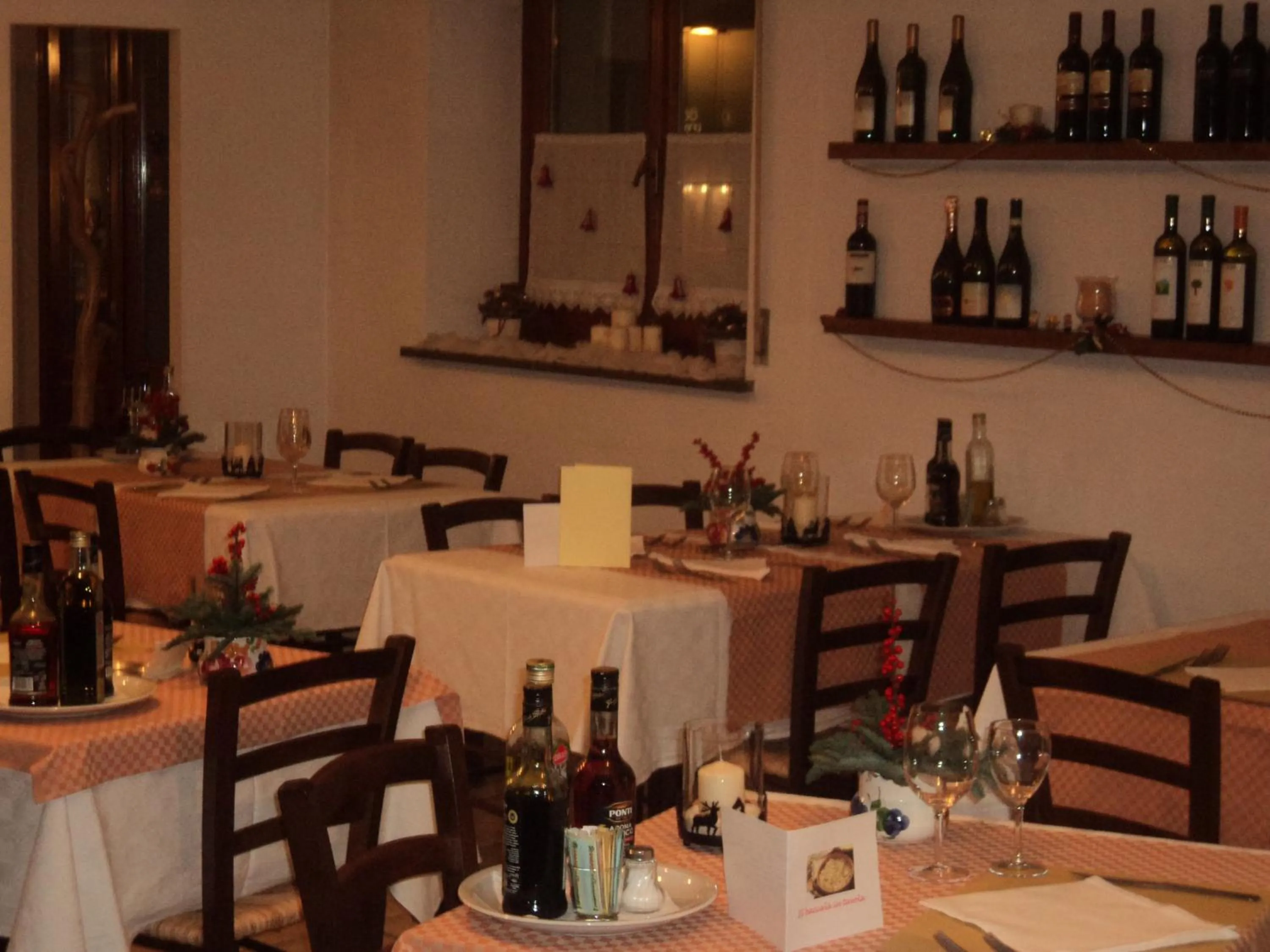 Restaurant/places to eat in Al Bottegon