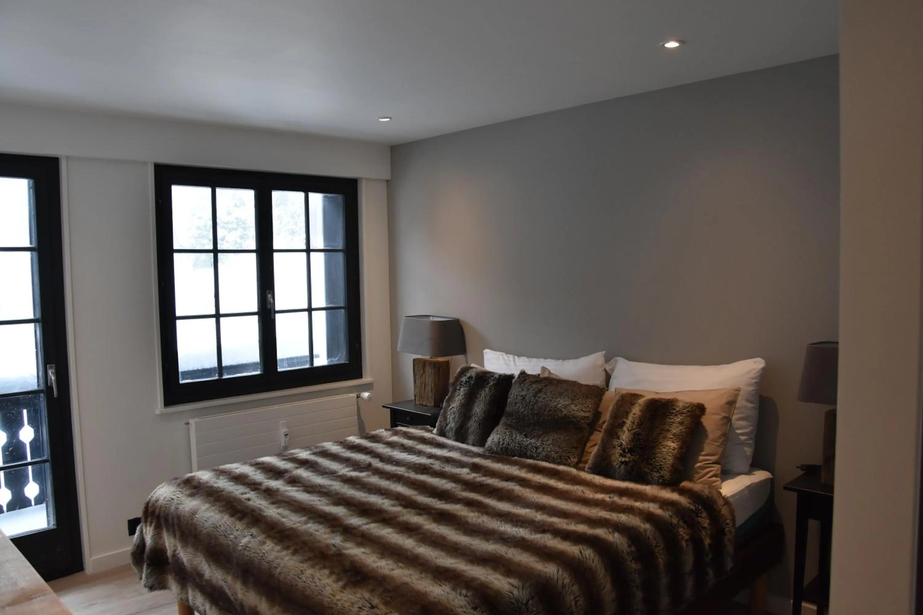 Bed in Champoussin Lodge