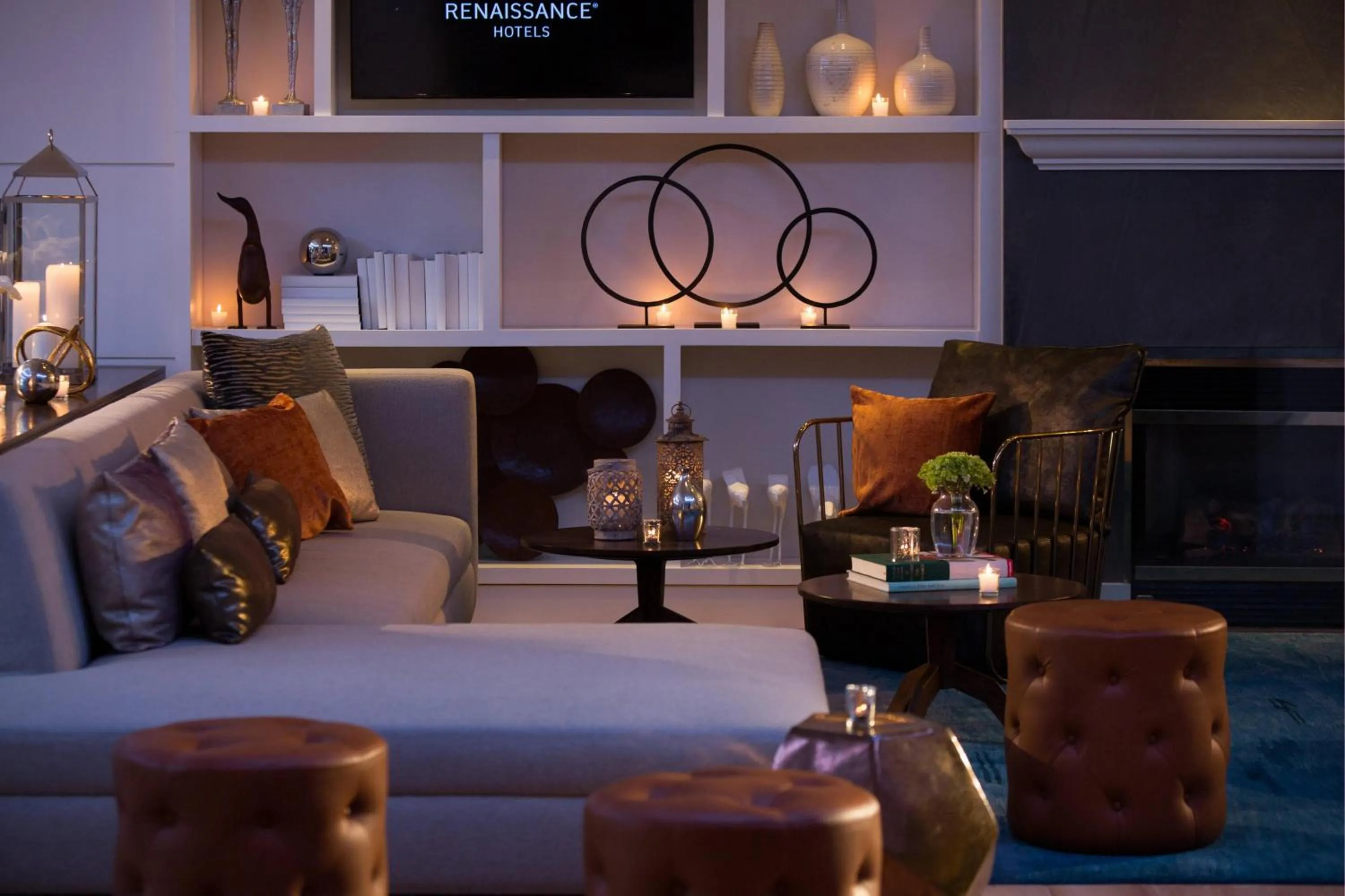 Lobby or reception in Renaissance Meadowlands Hotel