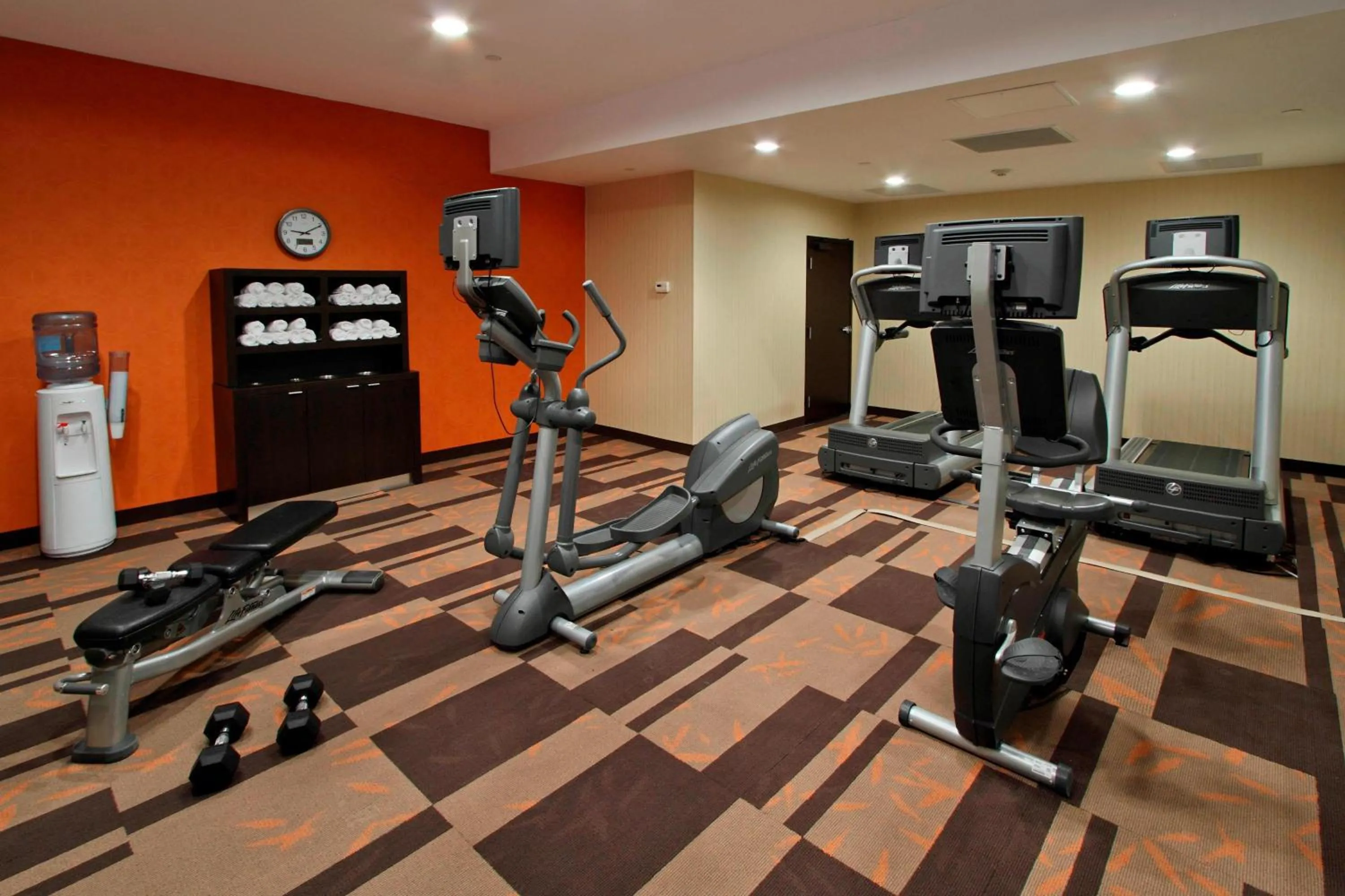 Fitness centre/facilities in Courtyard Rockaway-Mount Arlington