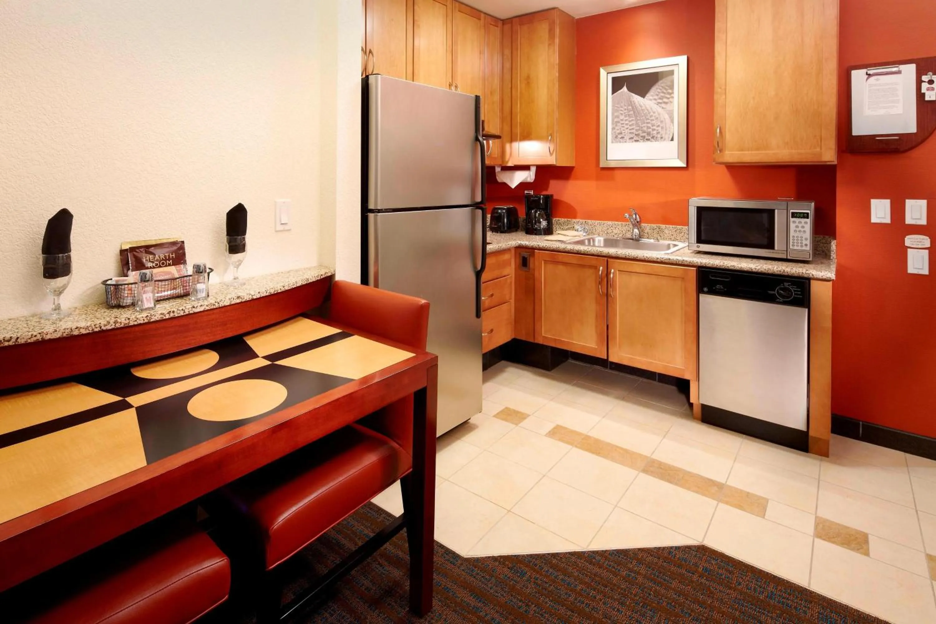 Kitchen or kitchenette in Residence Inn East Rutherford Meadowlands