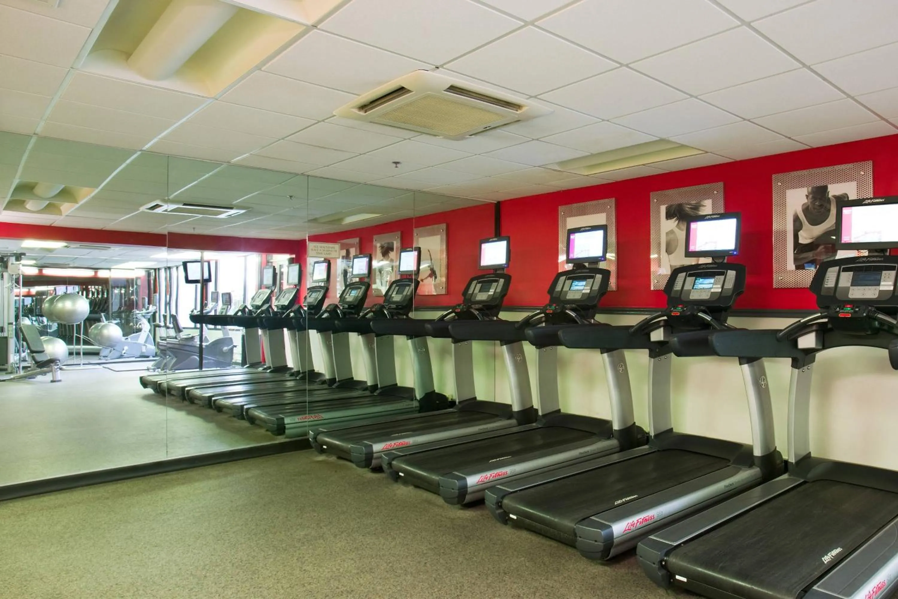 Fitness centre/facilities in Hanover Marriott