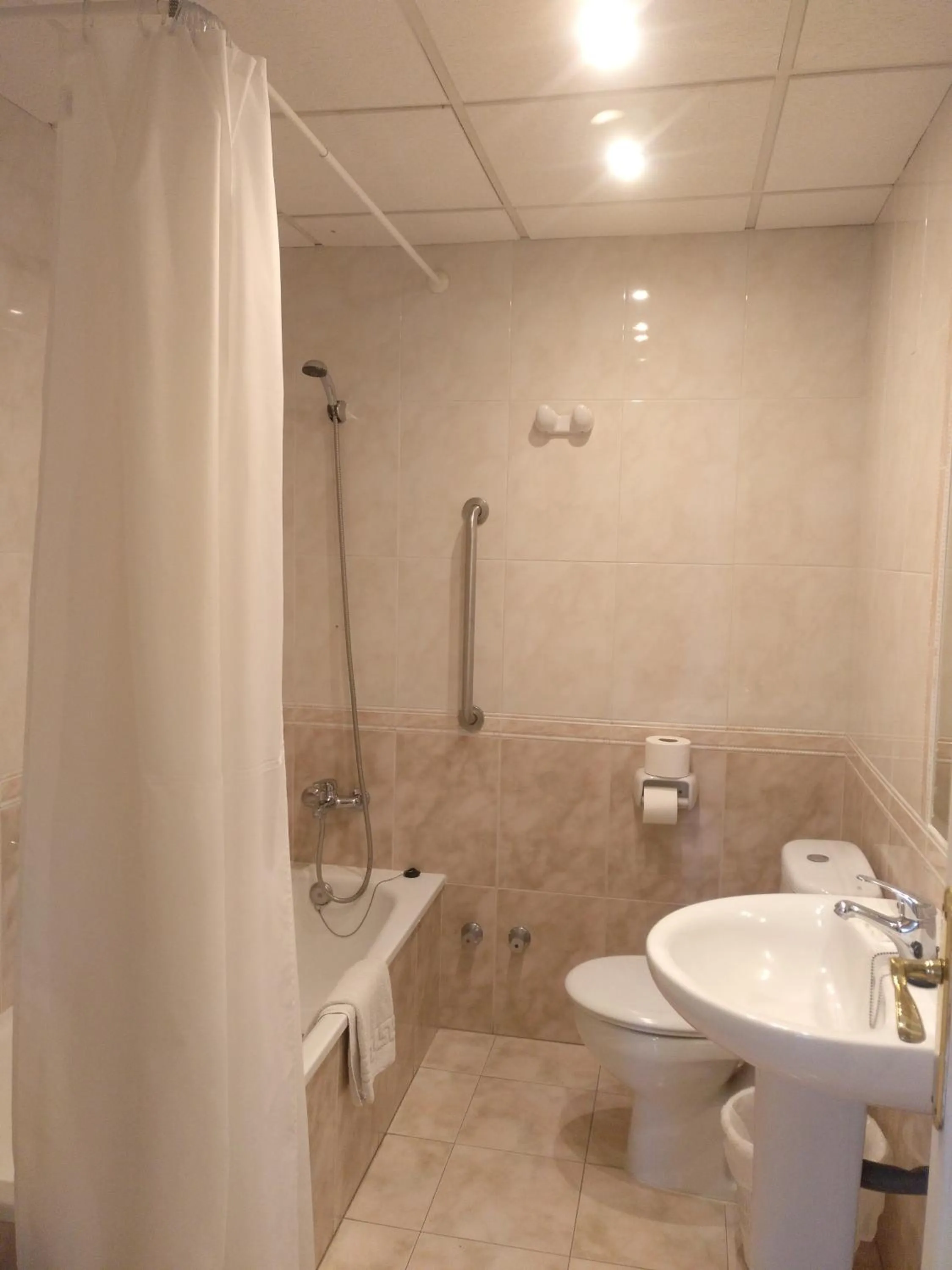 Bathroom in Apartamentos Stella Maris - Marcari SL