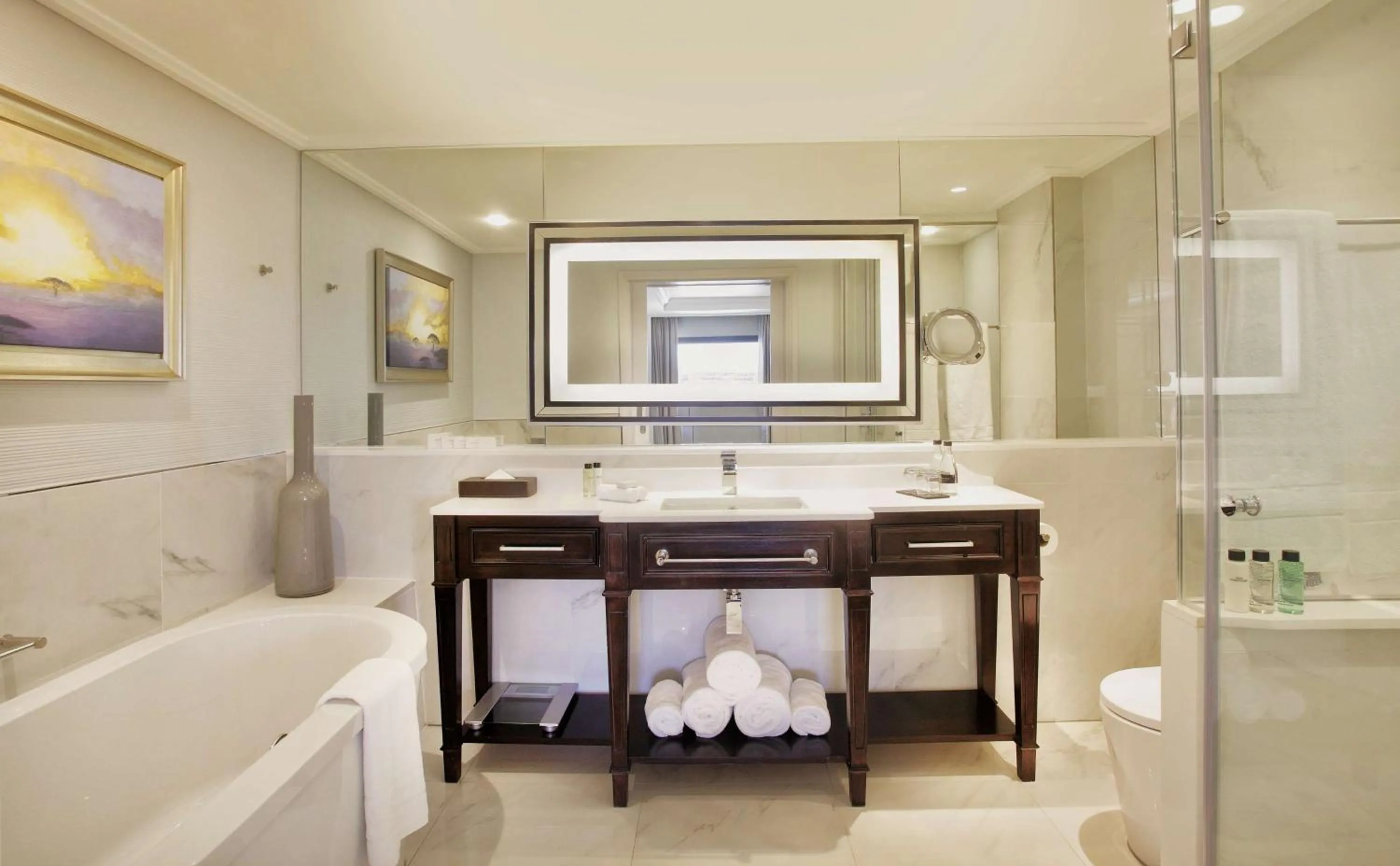 Bathroom in Sandton Sun and Towers