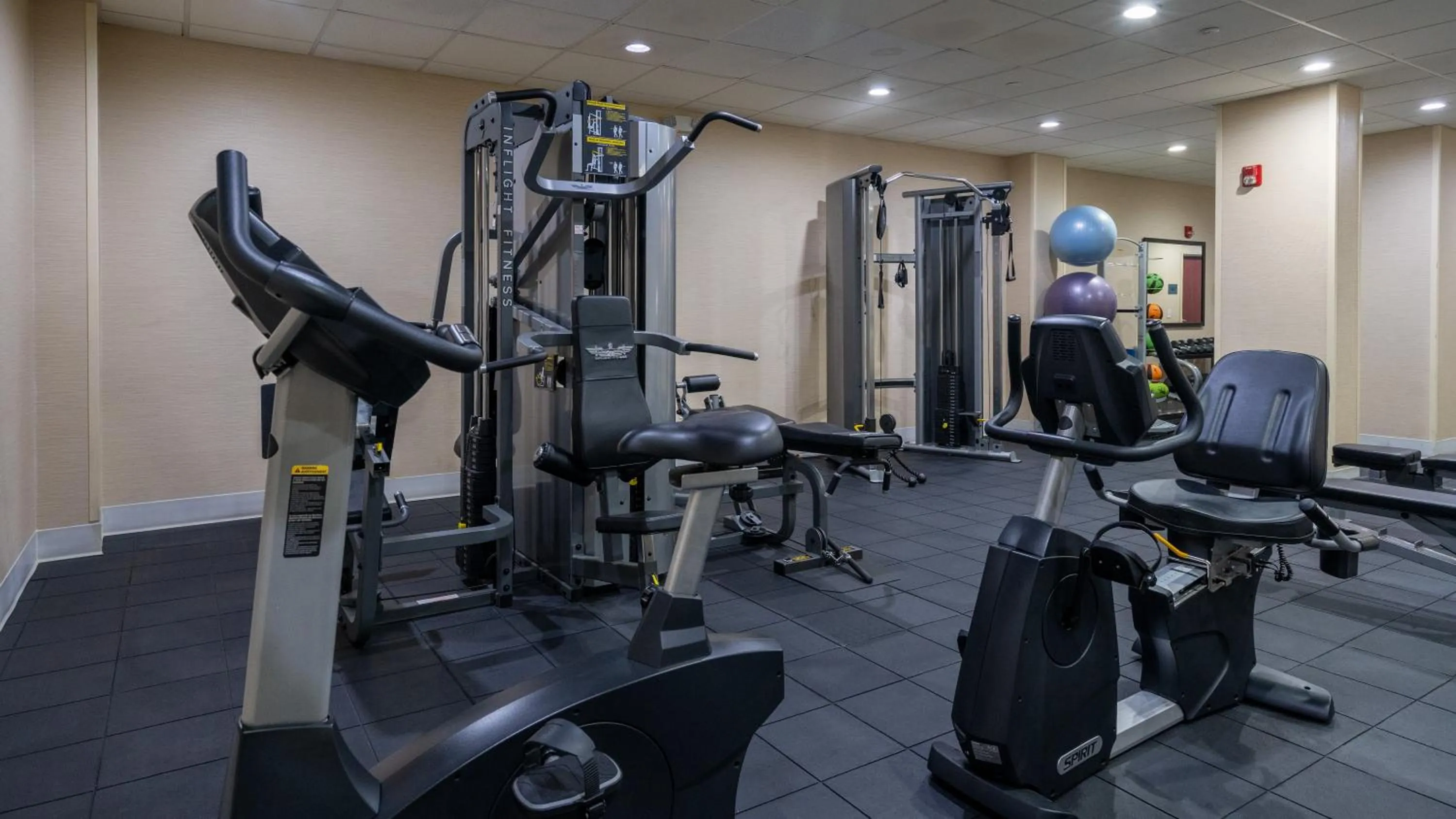 Fitness centre/facilities in Fairfield Inn & Suites Parsippany