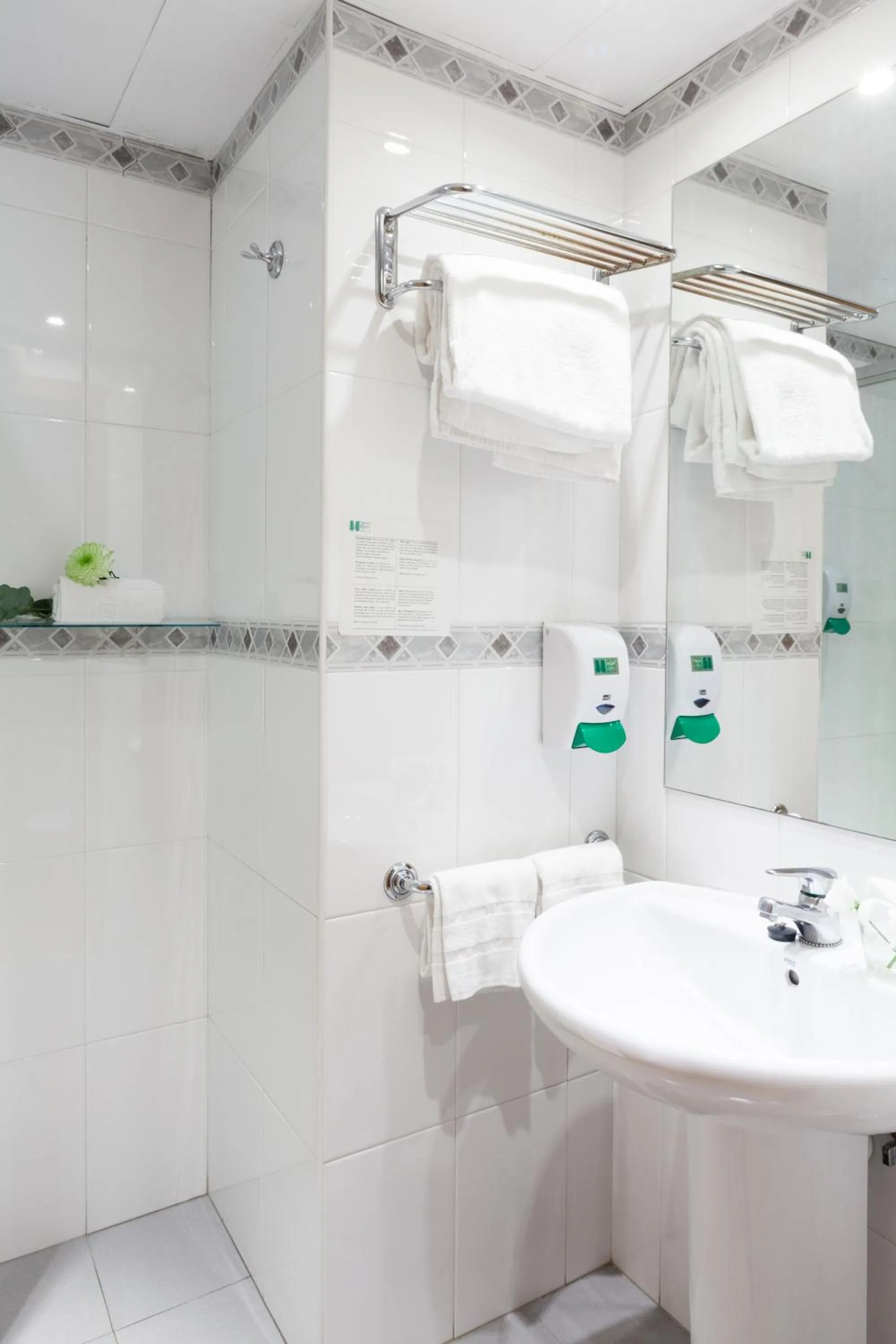 Bathroom in Hotel Monte Ulia