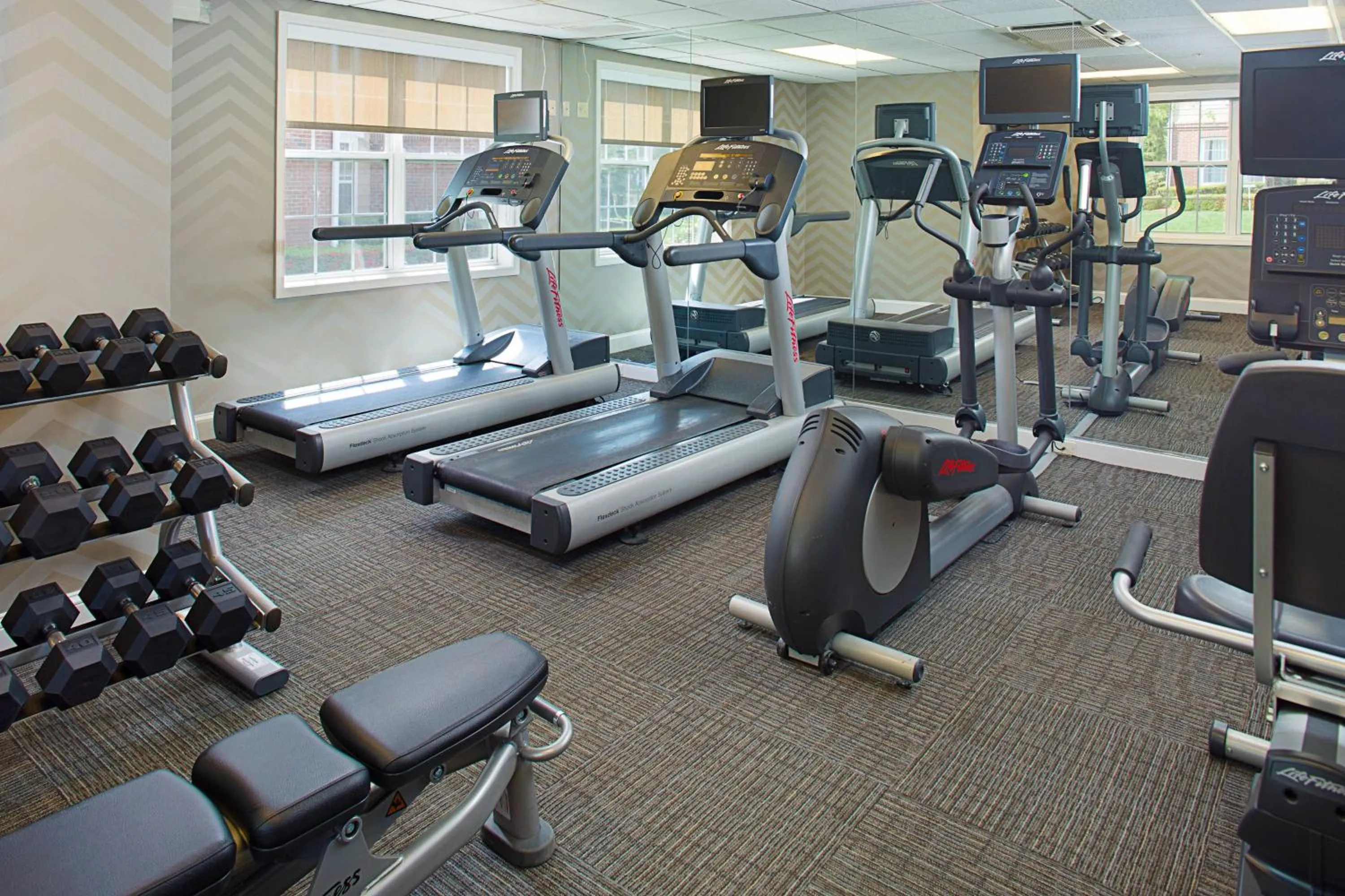Fitness centre/facilities in Residence Inn Saddle River