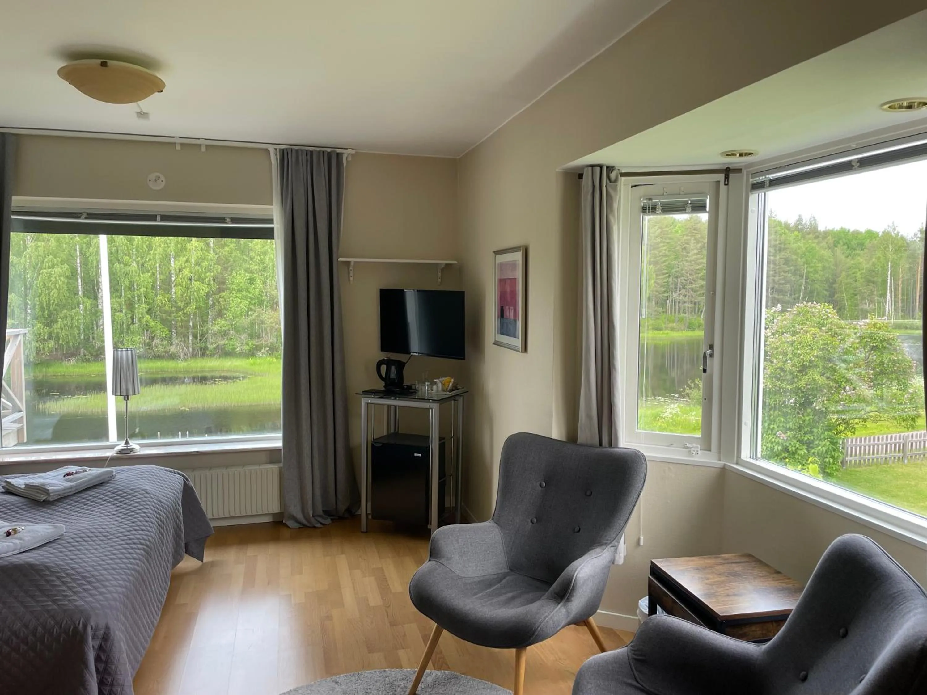 Seating area in Hotell Strandvillan Orsa