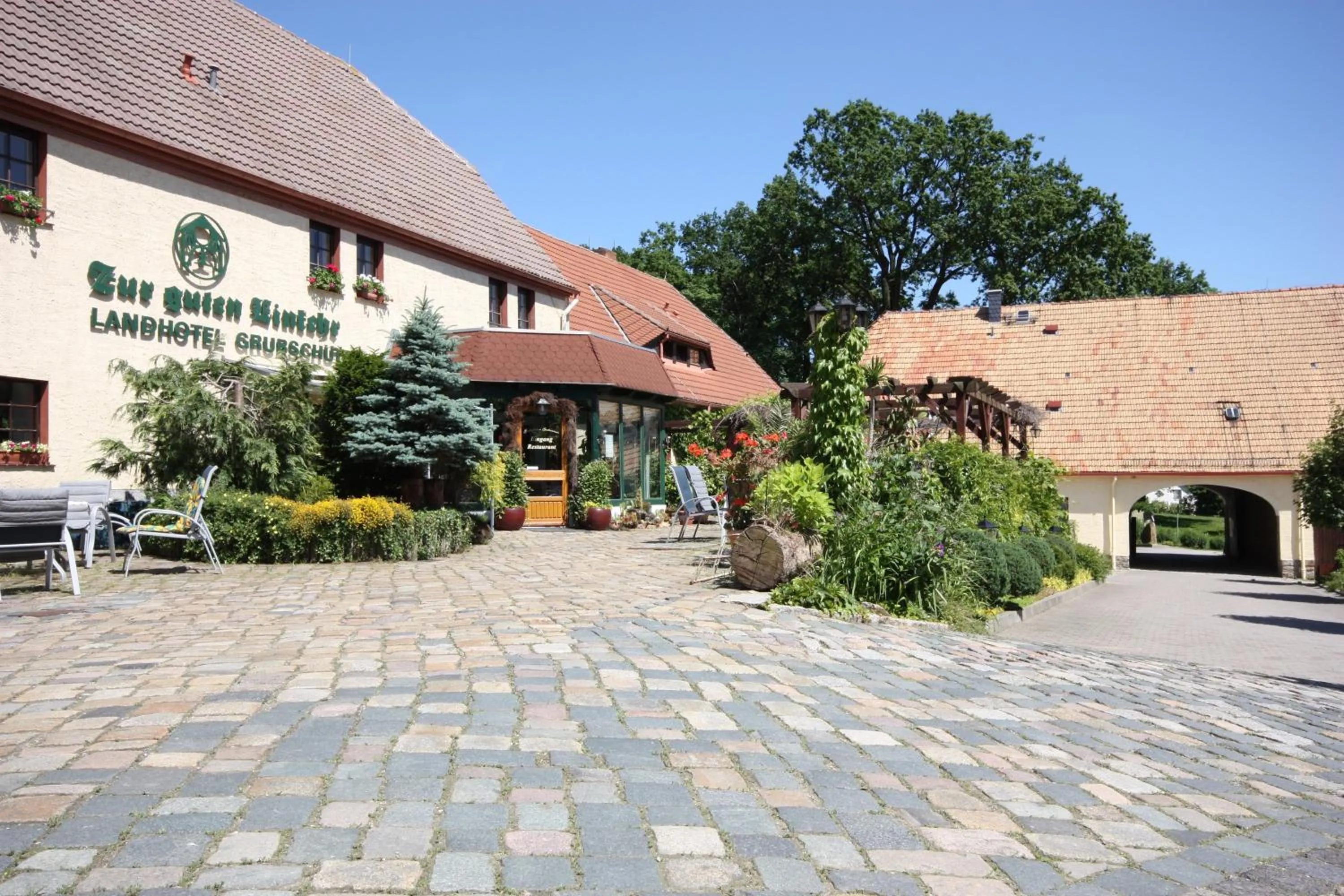 Restaurant/places to eat in Landhotel Zur Guten Einkehr
