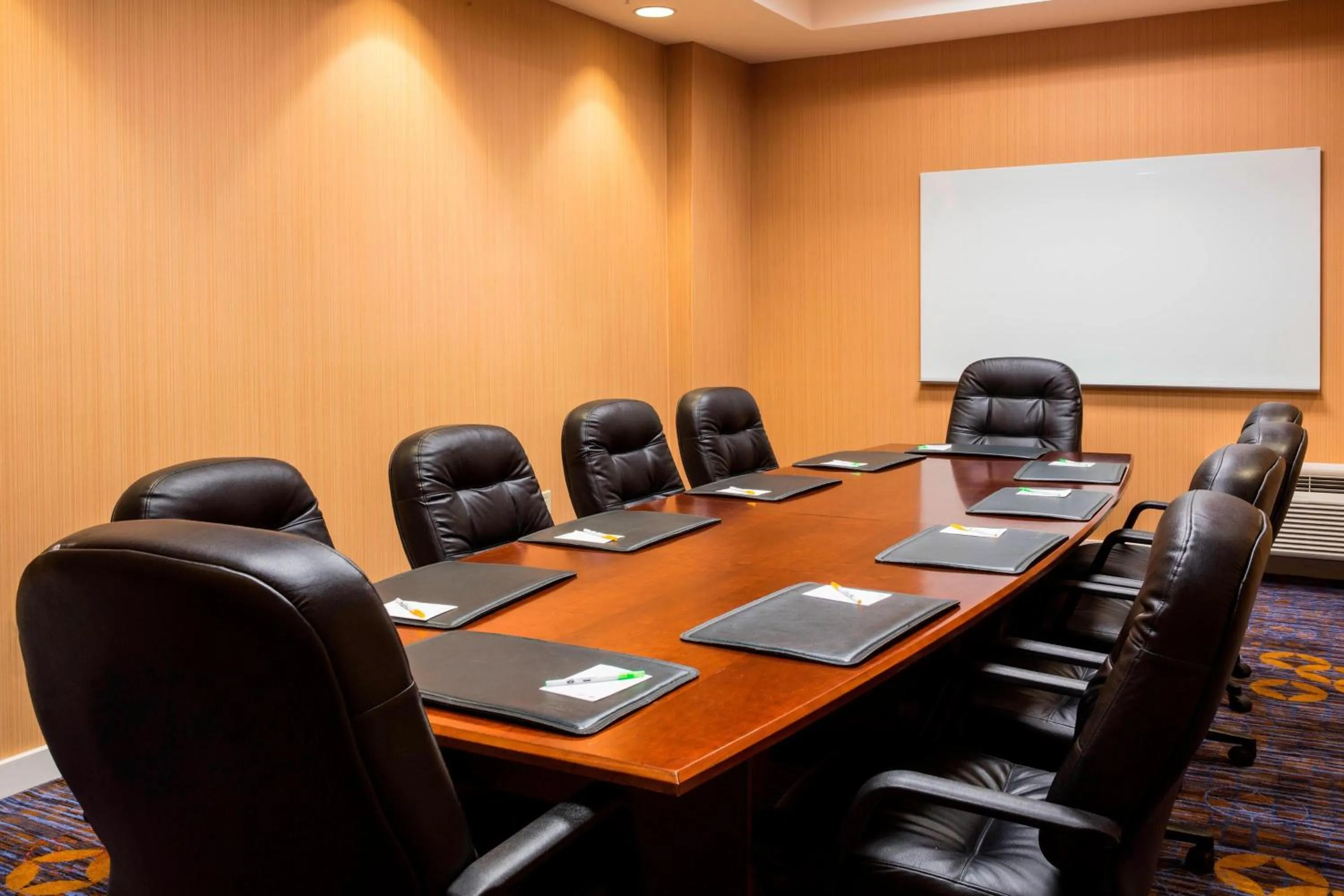 Meeting/conference room in Courtyard Fort Lauderdale SW Miramar