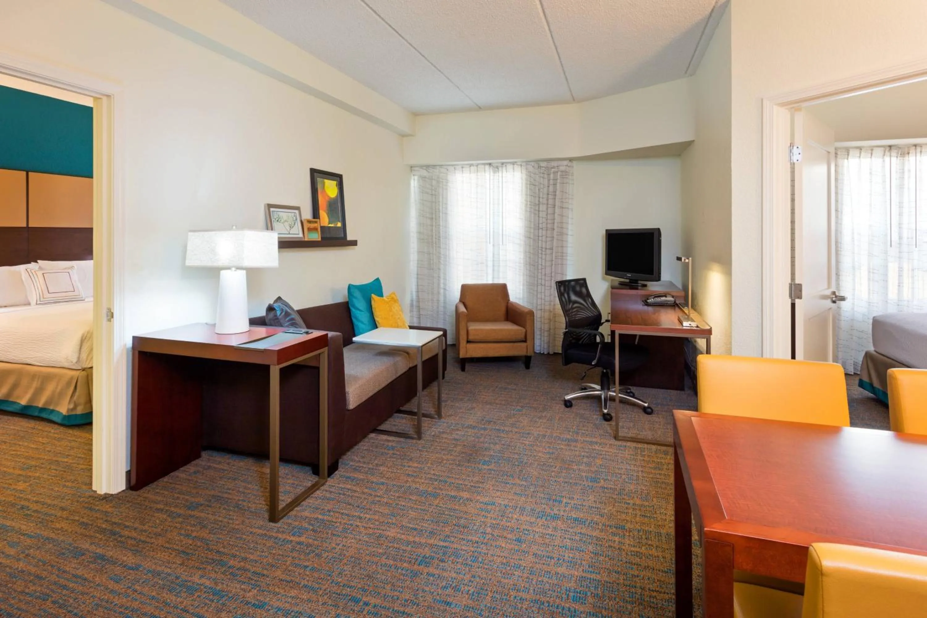Living room, Bed in Residence Inn by Marriott Fort Lauderdale City of Plantation
