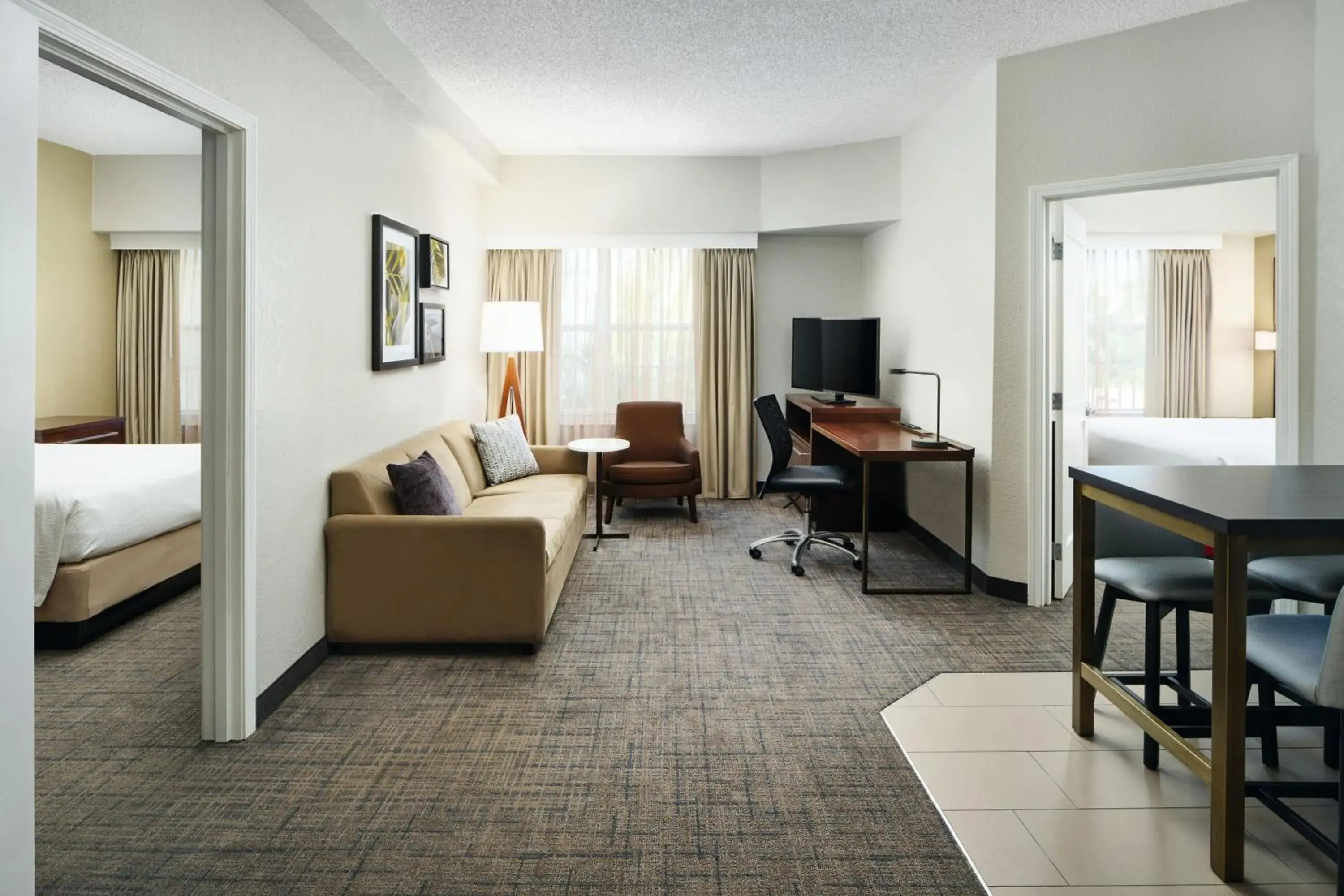 Two-Bedroom Suite in Residence Inn by Marriott Fort Lauderdale City of Plantation Two-Bedroom Suite in Residence Inn by Marriott Fort Lauderdale City of Plantation