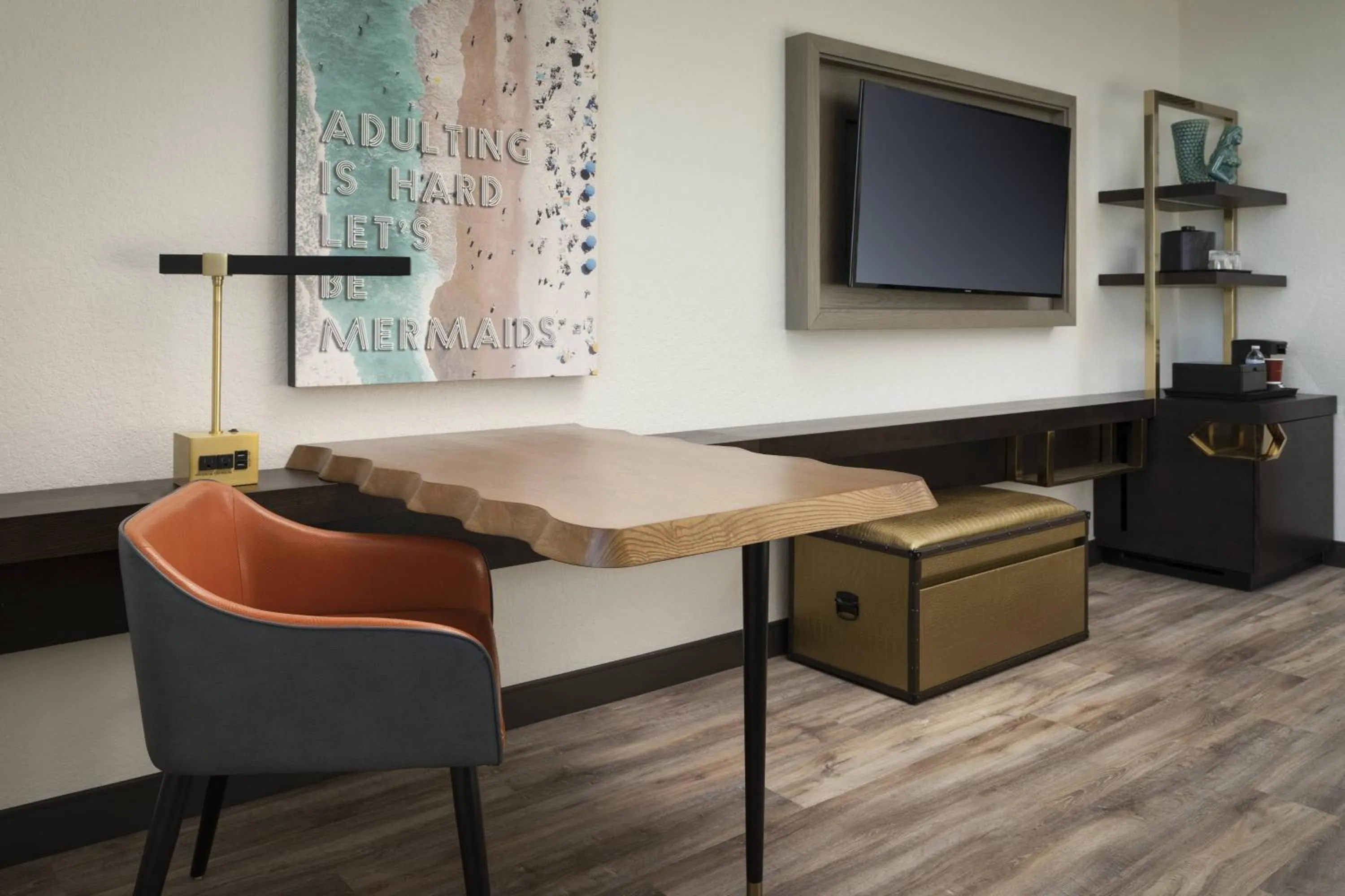 Photo of the whole room in Renaissance Fort Lauderdale West Hotel