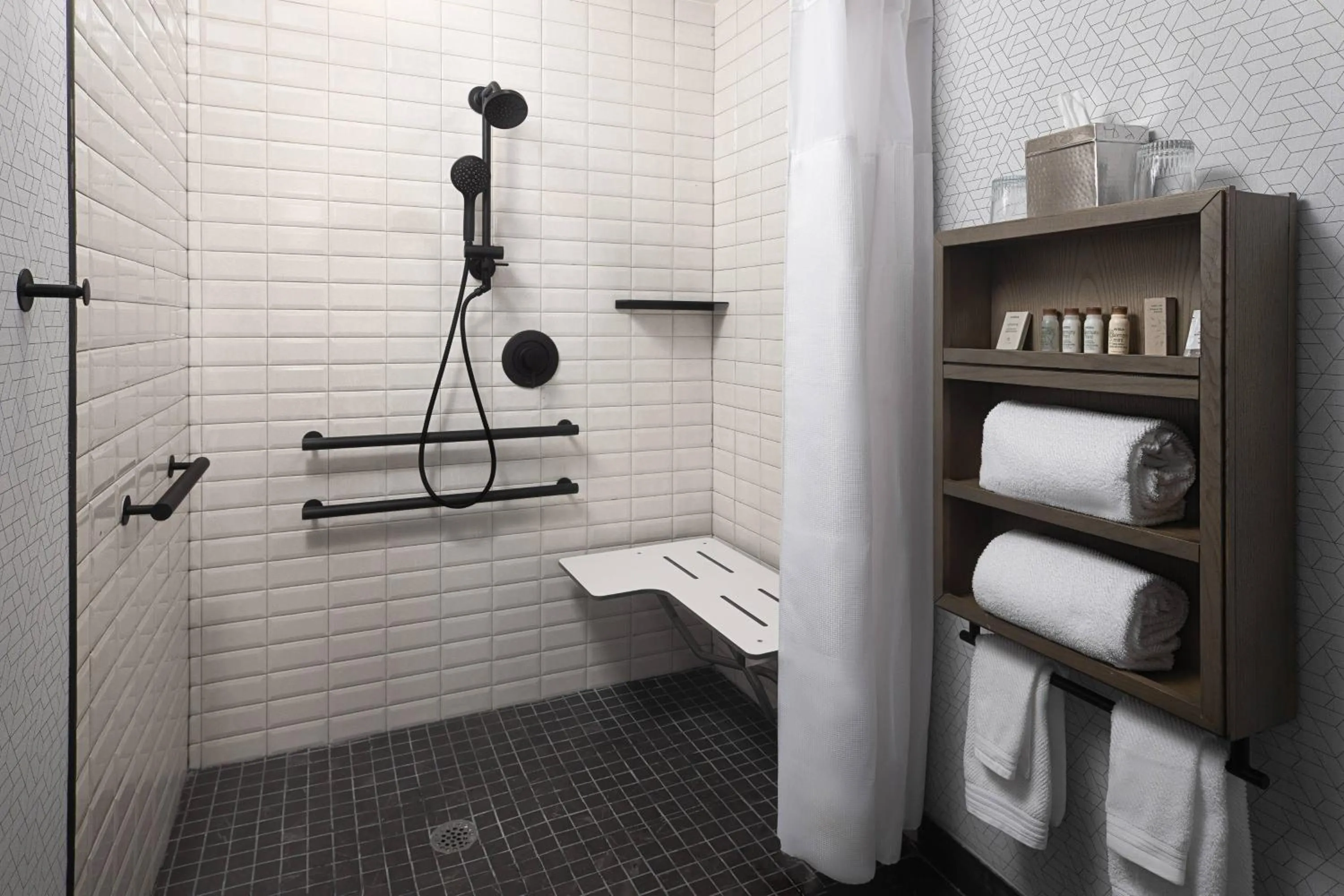 Bathroom in Renaissance Fort Lauderdale West Hotel