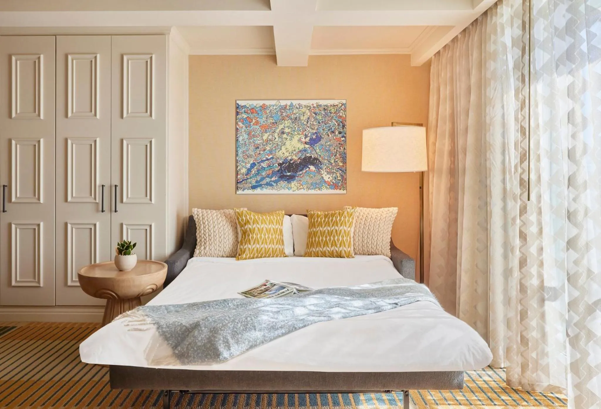 Photo of the whole room, Bed in Viceroy Santa Monica