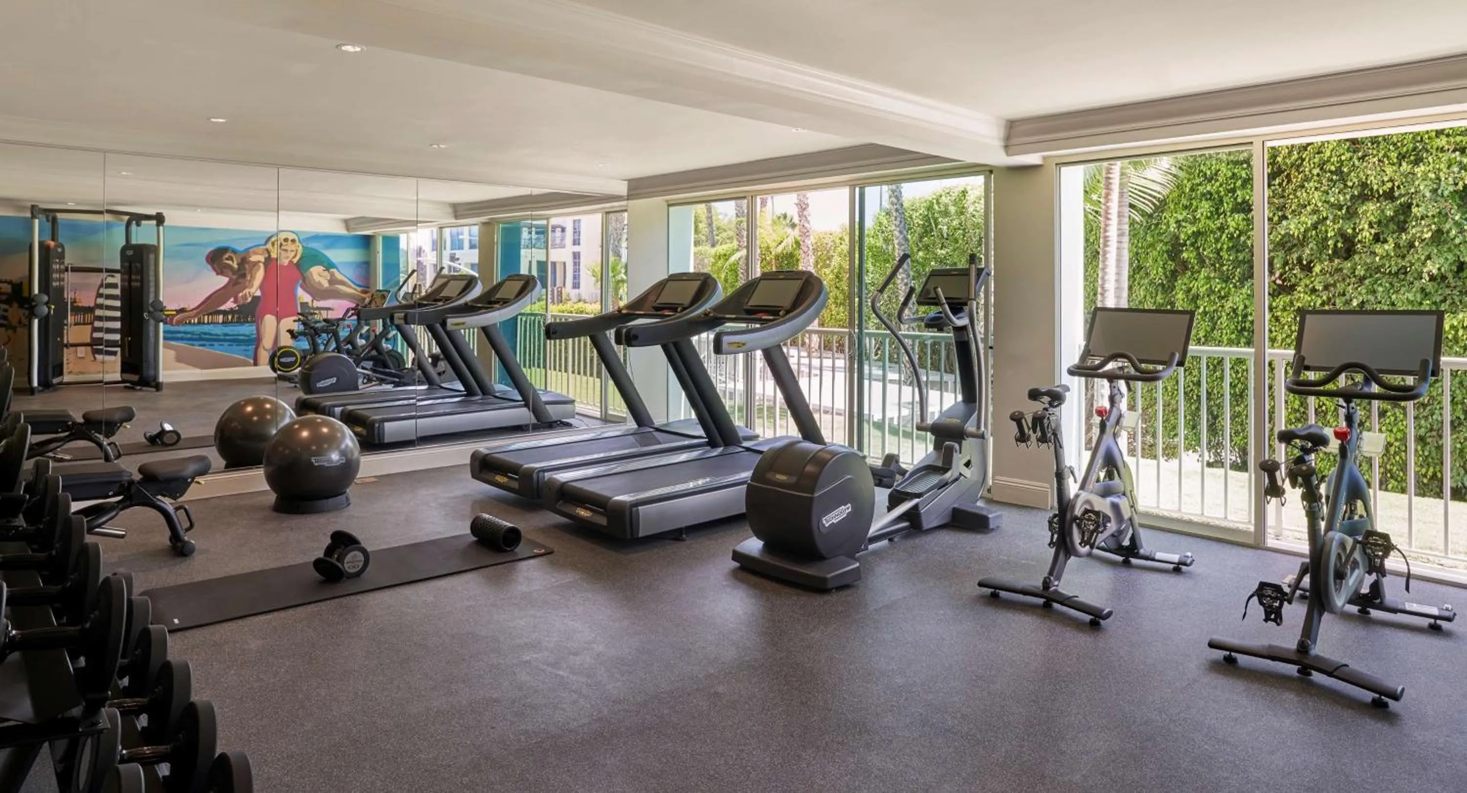 Fitness centre/facilities in Viceroy Santa Monica