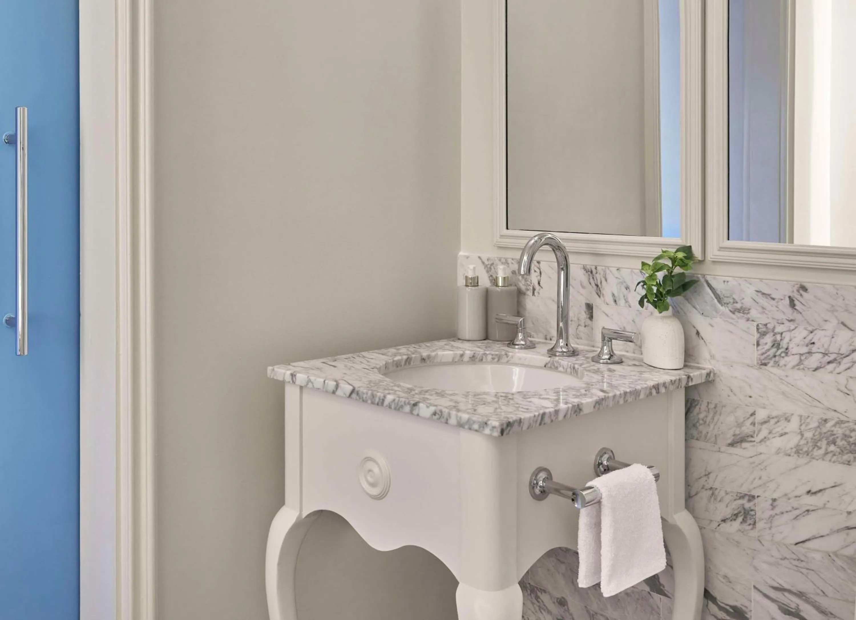 Bathroom in Viceroy Santa Monica