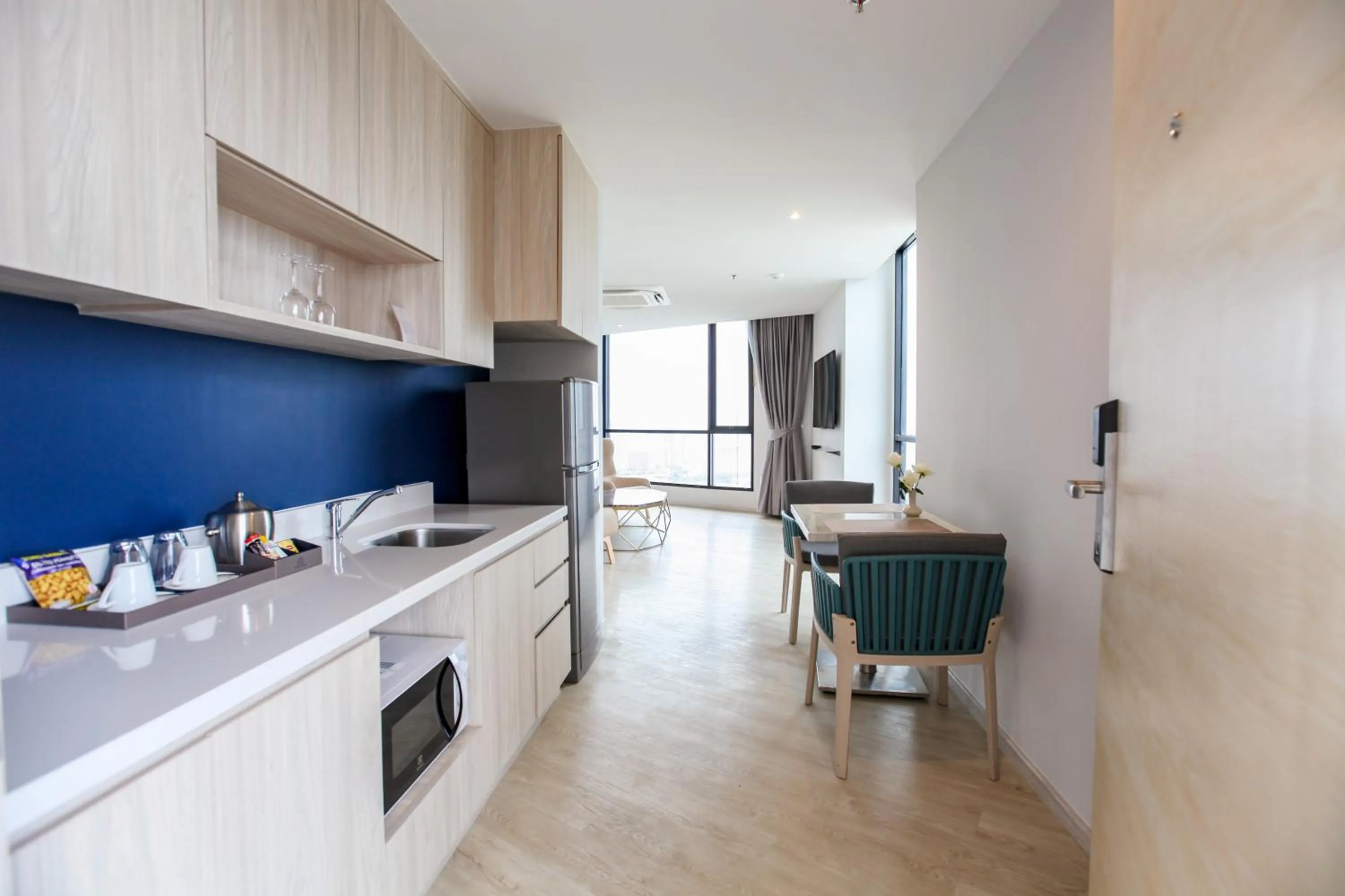 Kitchen or kitchenette in Brighton Grand Hotel Pattaya - SHA Extra Plus